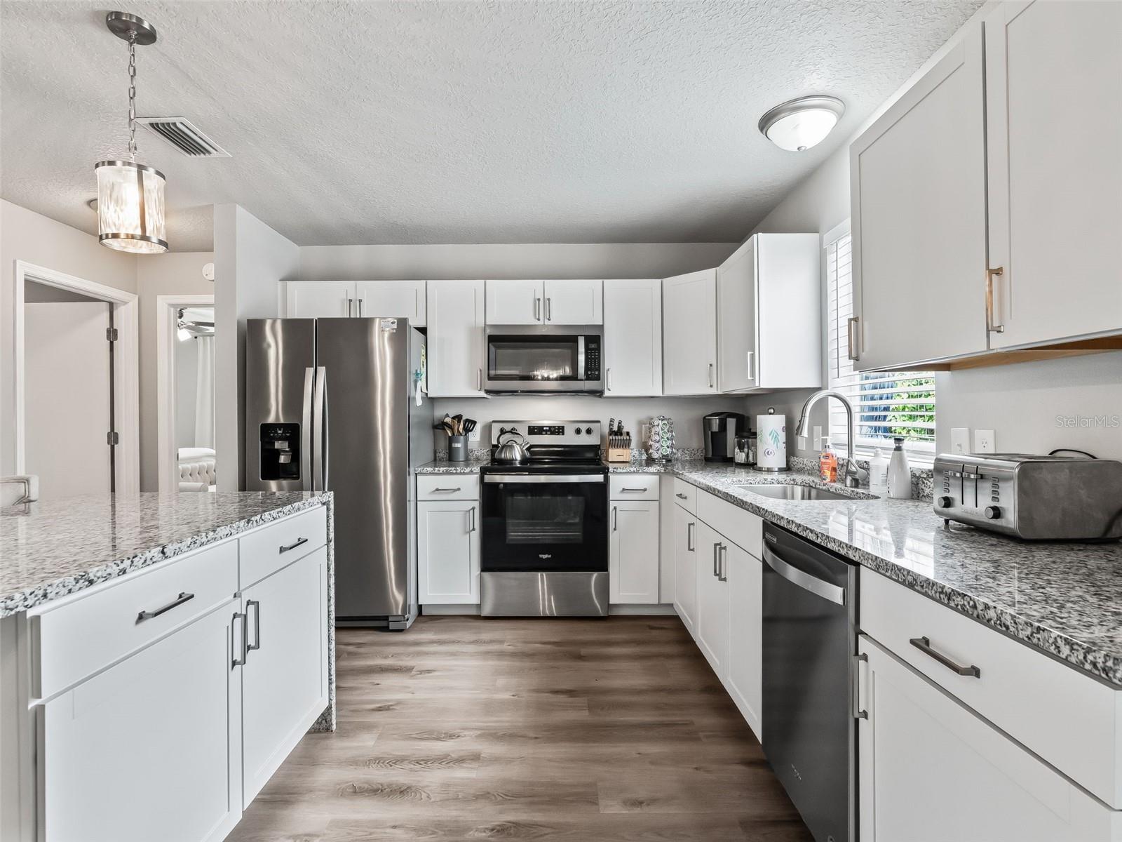 321 SAN MARINO DR