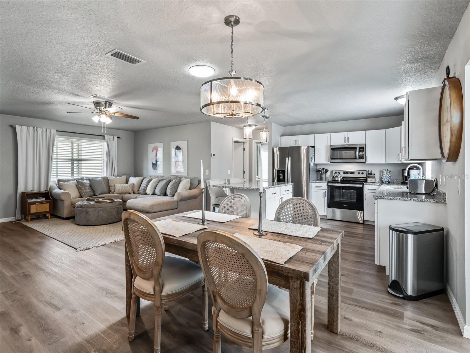 321 SAN MARINO DR
