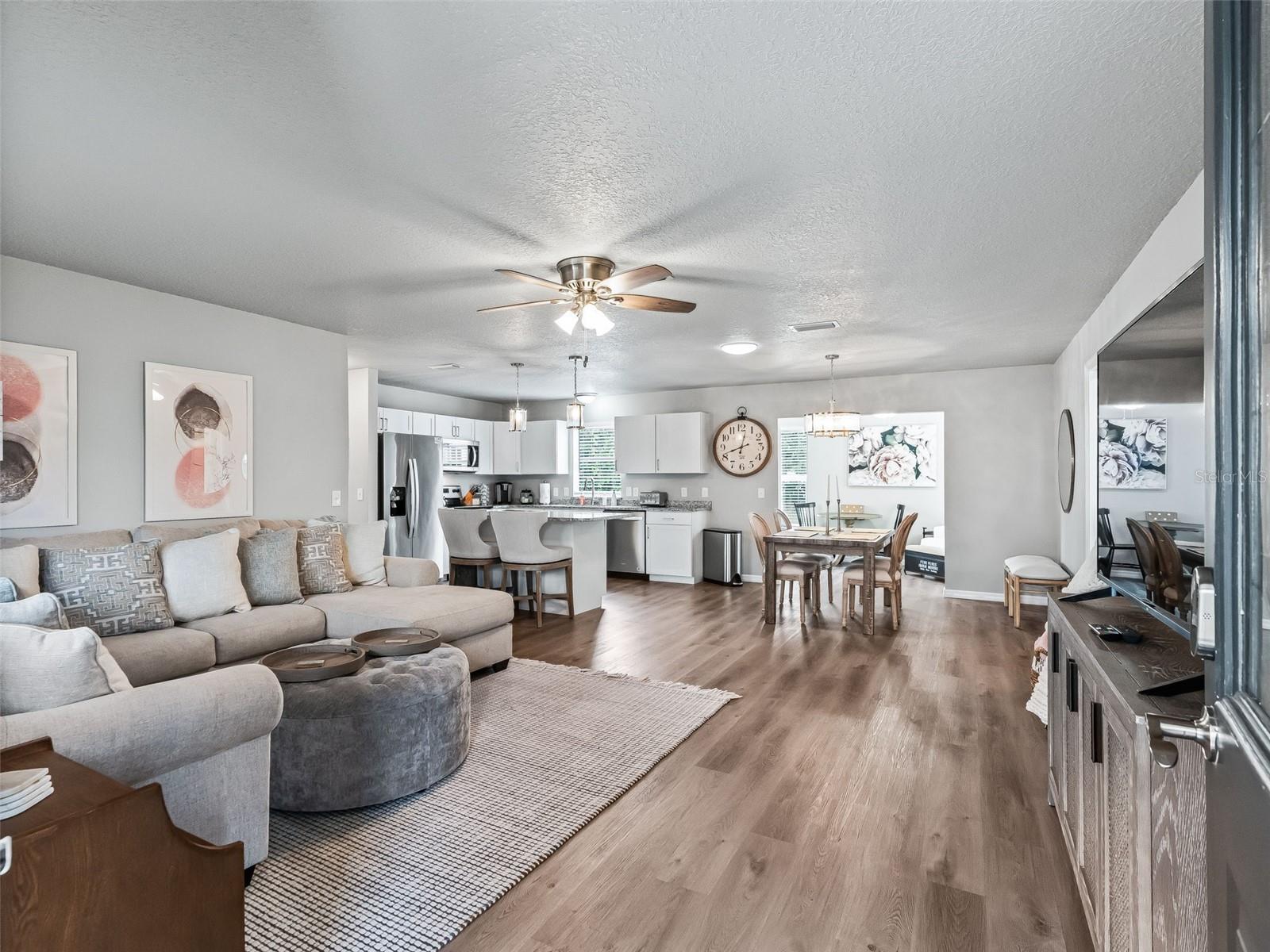321 SAN MARINO DR