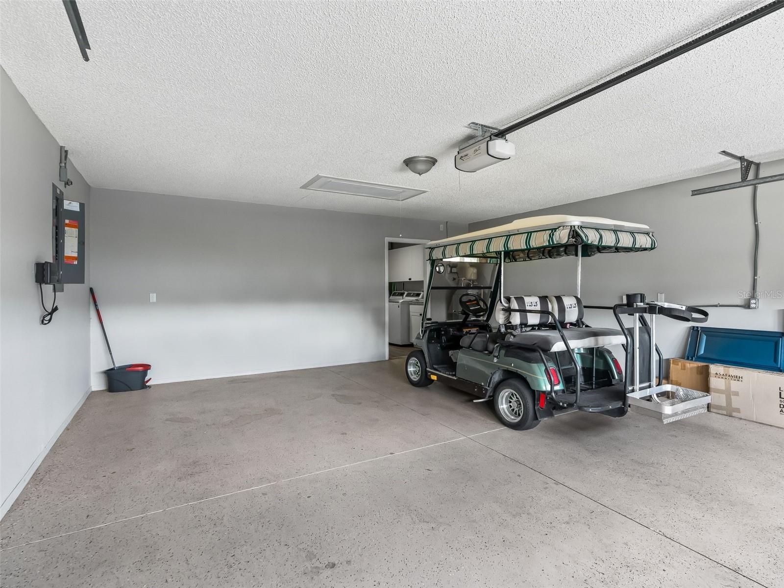 321 SAN MARINO DR