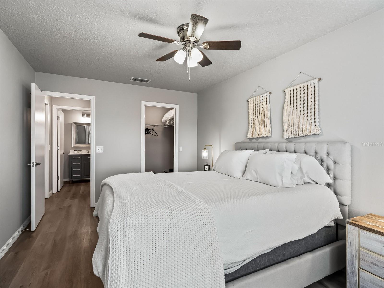 321 SAN MARINO DR