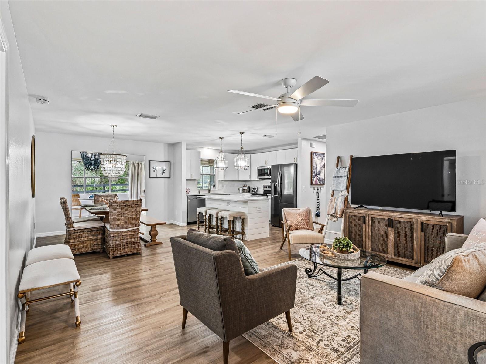 202 JUAREZ WAY