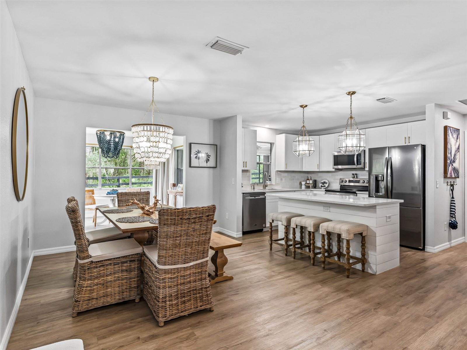 202 JUAREZ WAY
