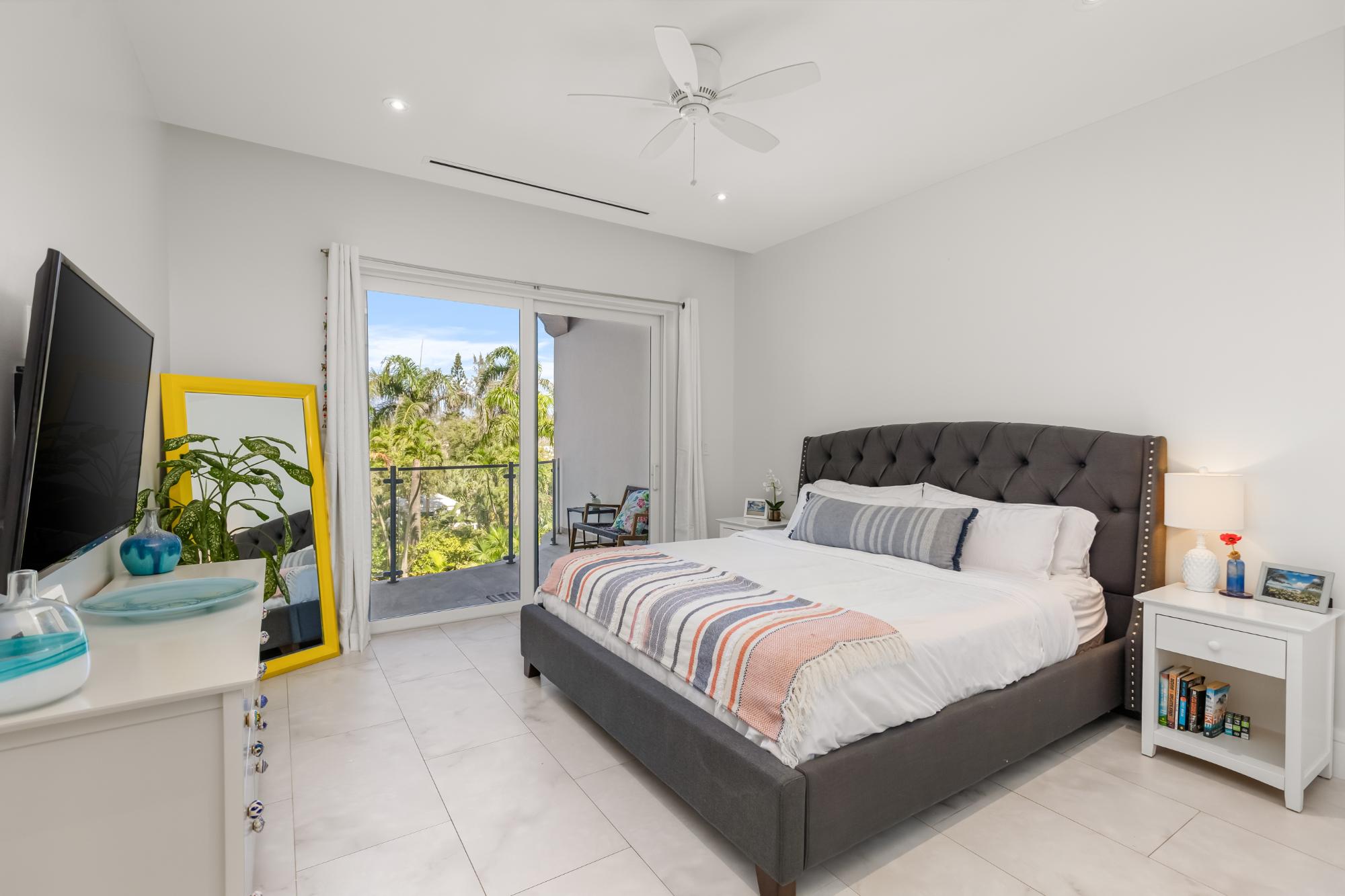 204 ONE CABLE BEACH