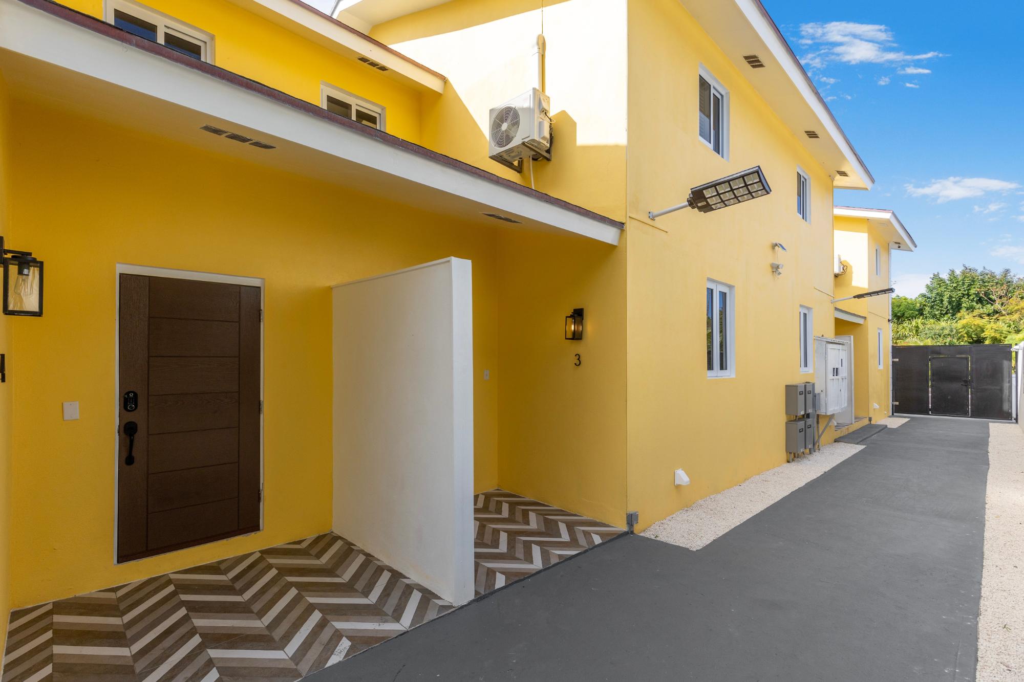 CABLE BEACH FOURPLEX