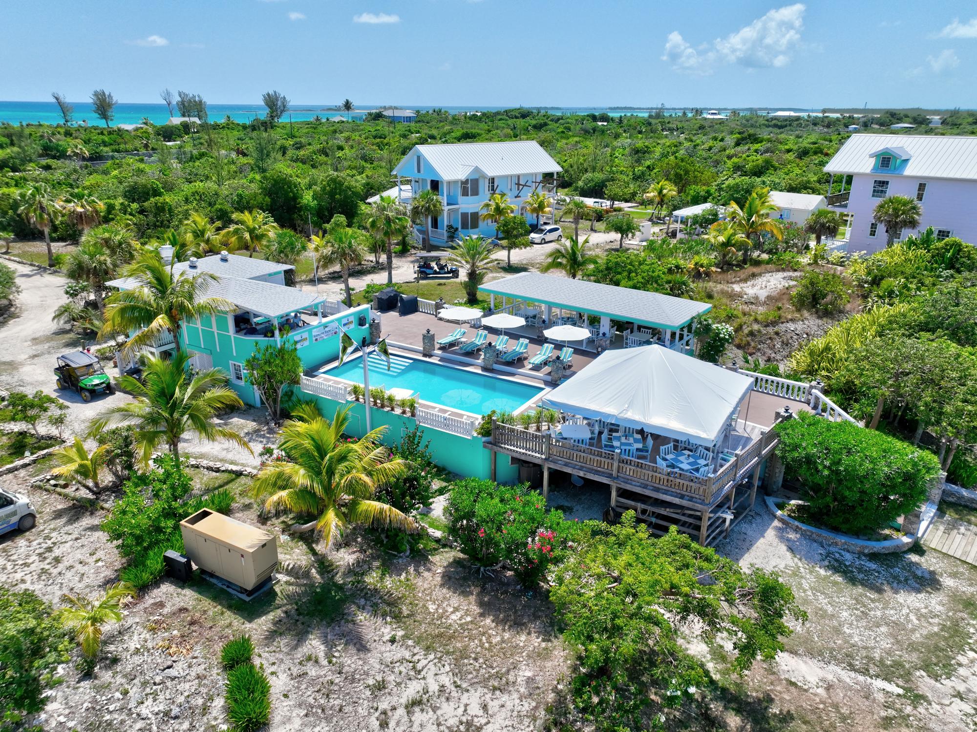 THE LEEWARD YACHT CLUB