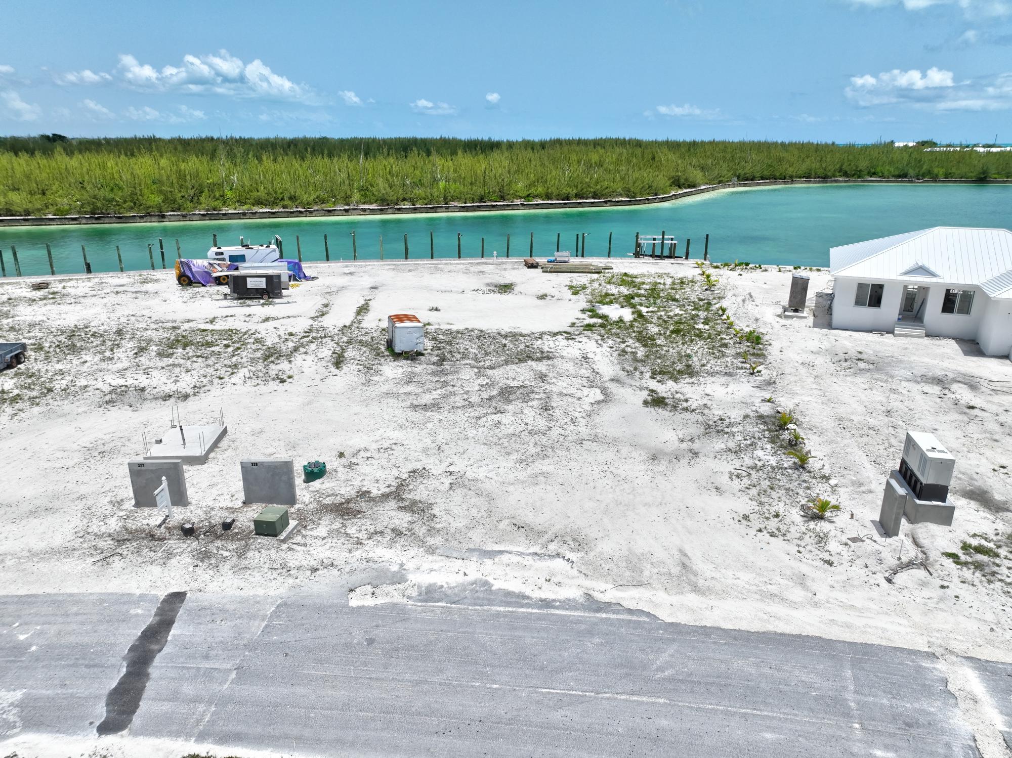 TREASURE CAY CANAL LOT 4