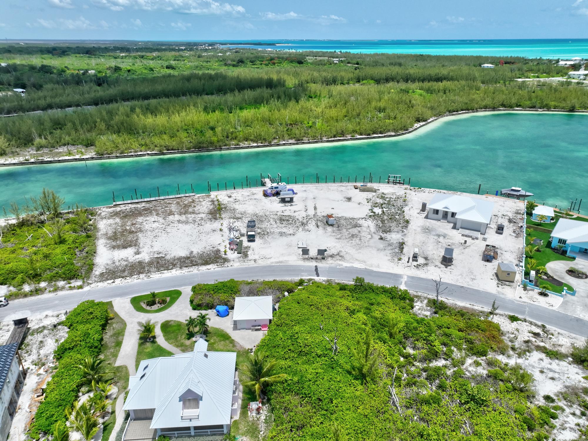 TREASURE CAY CANAL LOT 4