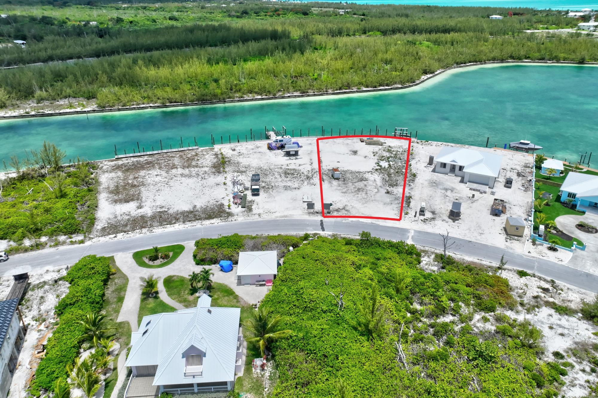 TREASURE CAY CANAL LOT 4