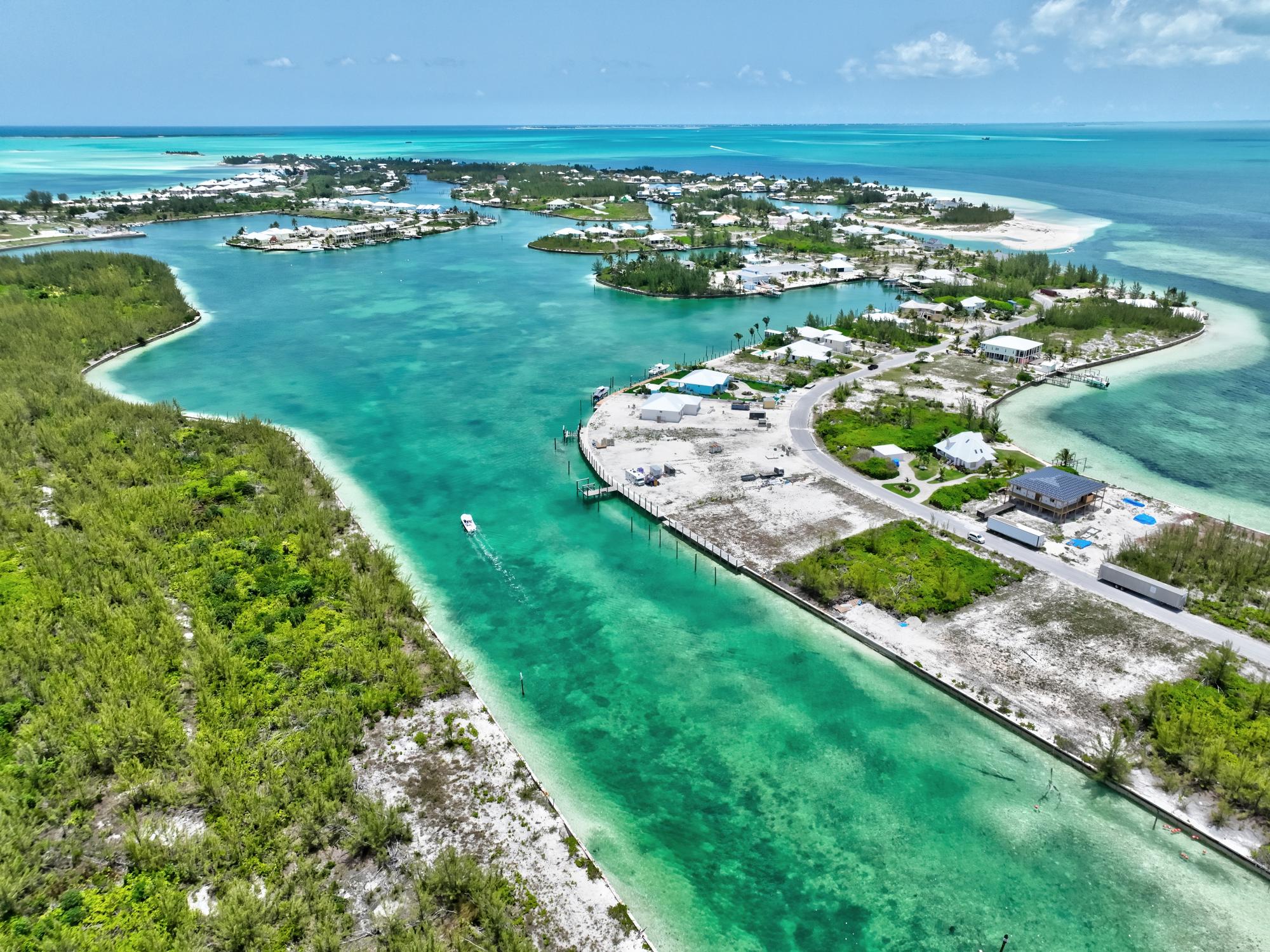 TREASURE CAY CANAL LOT 4