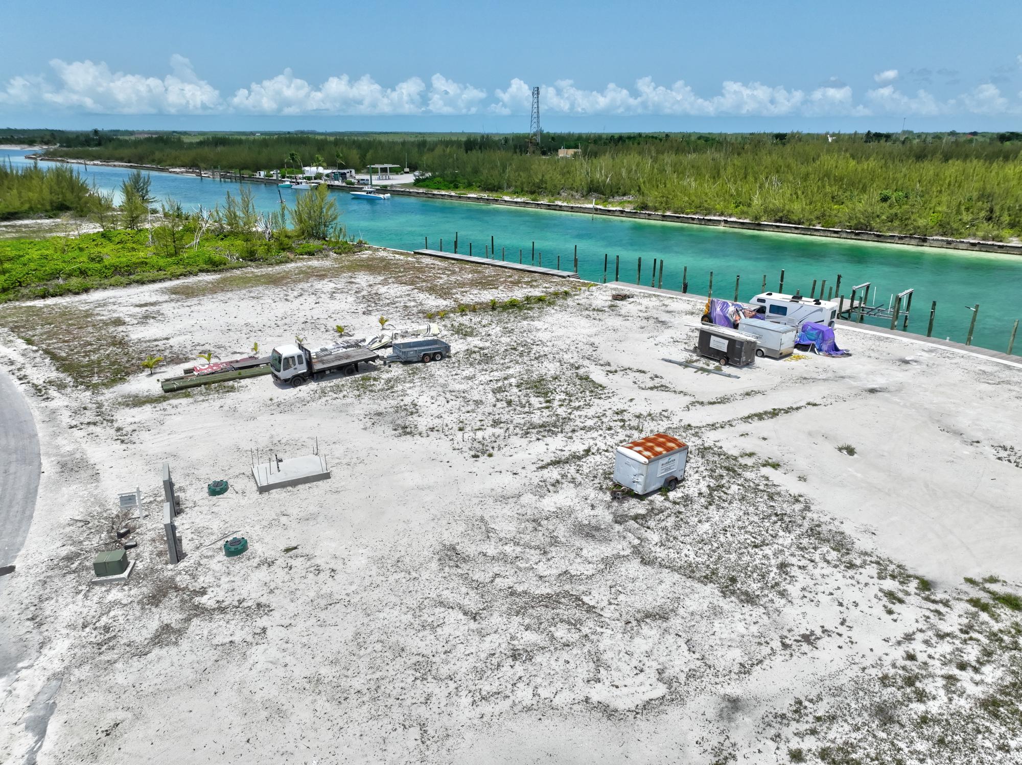 TREASURE CAY CANAL LOT 5