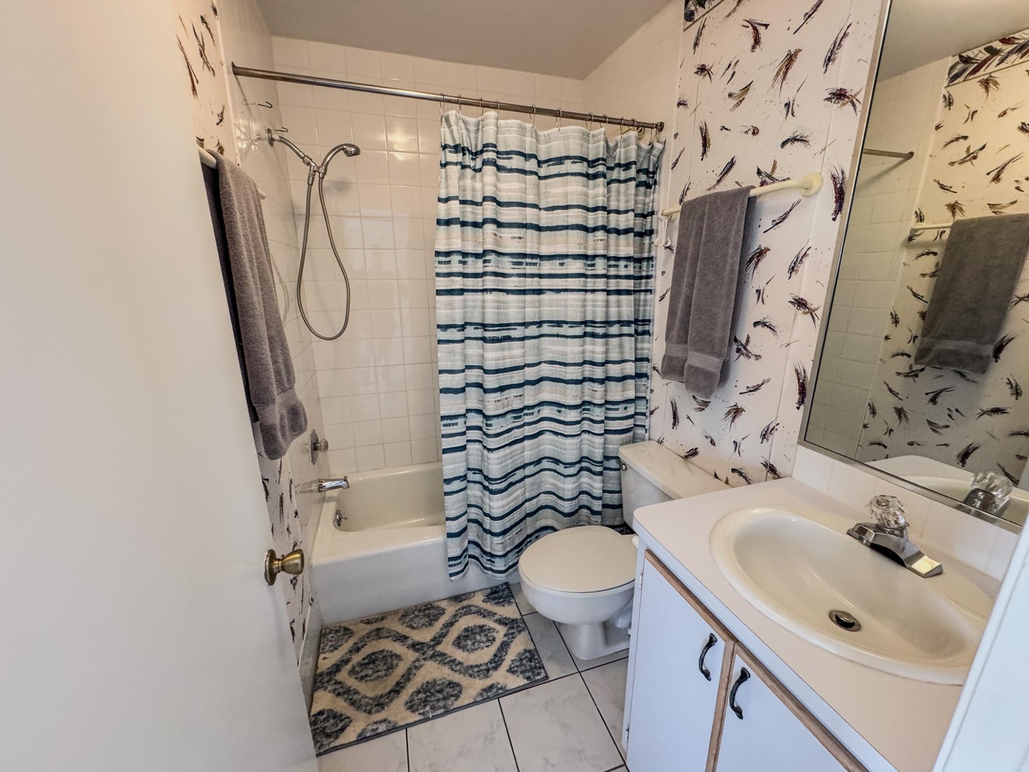 HARBOUR COLONY UNIT 6