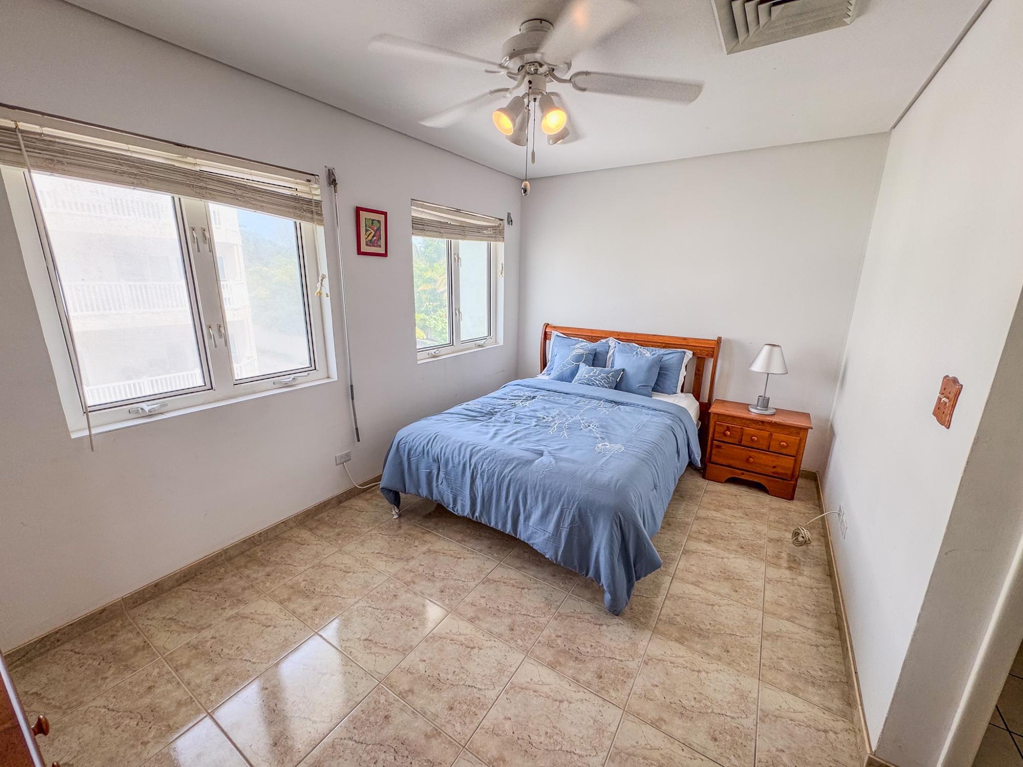 HARBOUR COLONY UNIT 6