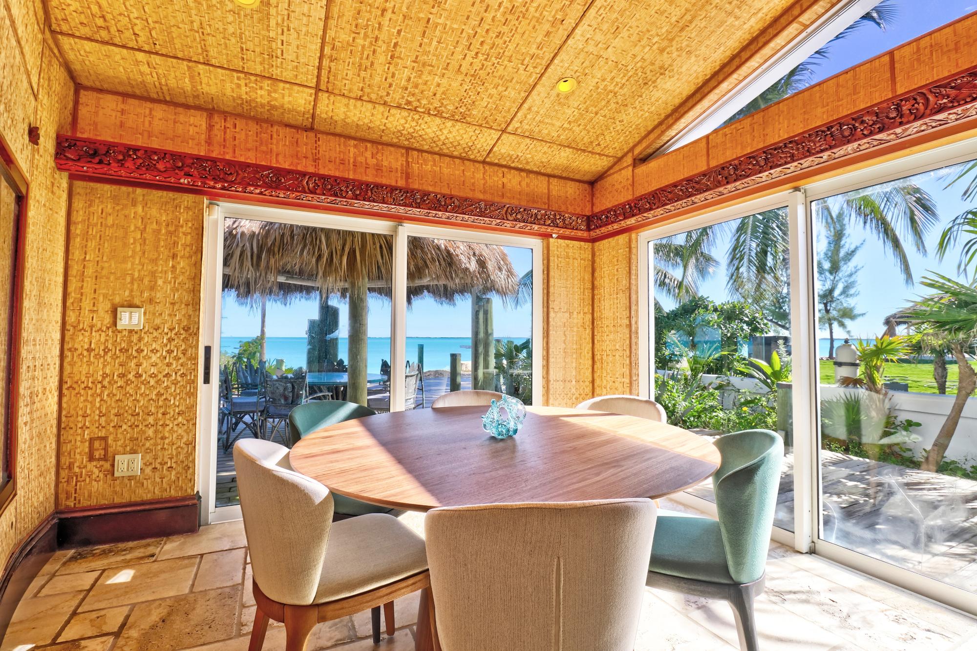 WINDWARD BEACH ESTATES