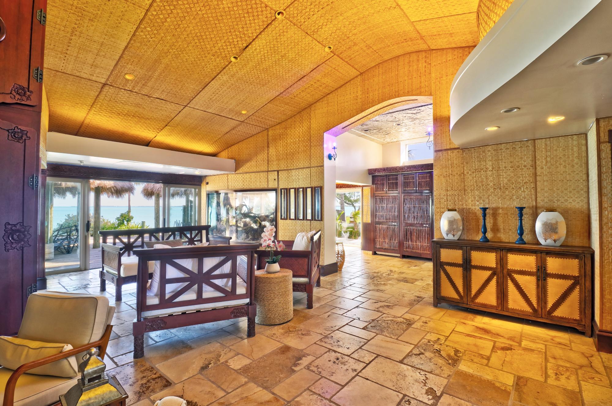 WINDWARD BEACH ESTATES
