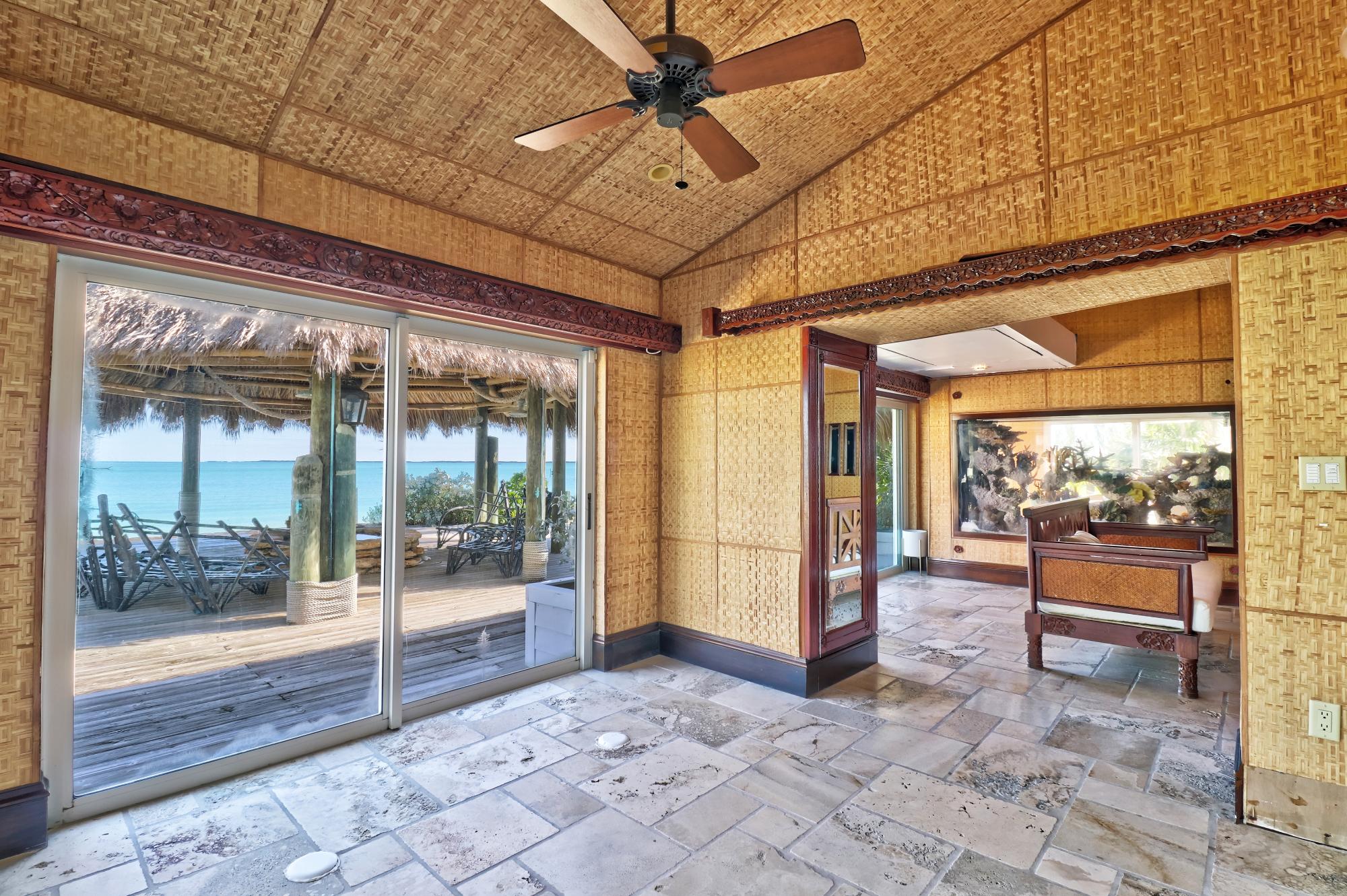 WINDWARD BEACH ESTATES