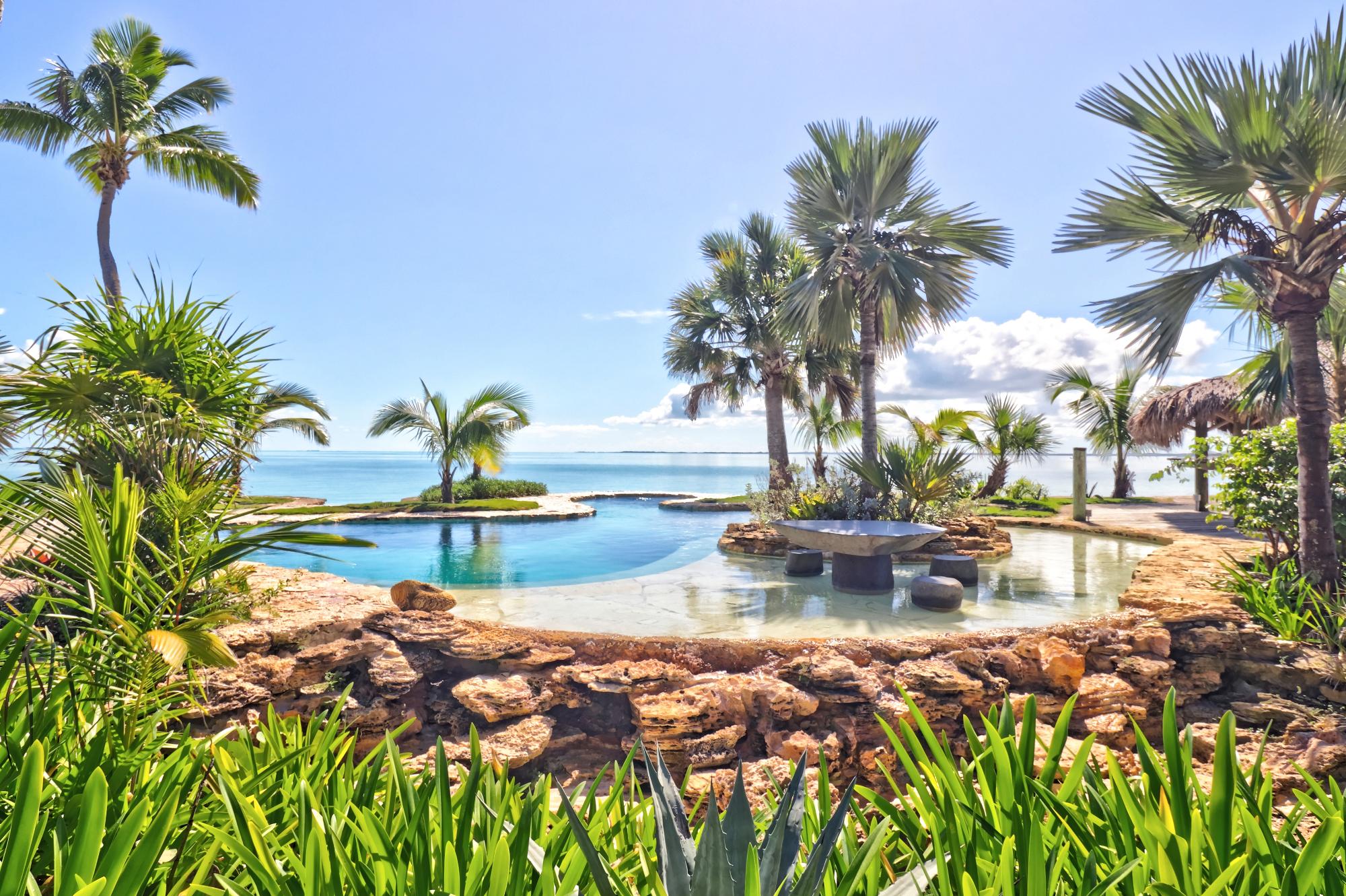 WINDWARD BEACH ESTATES