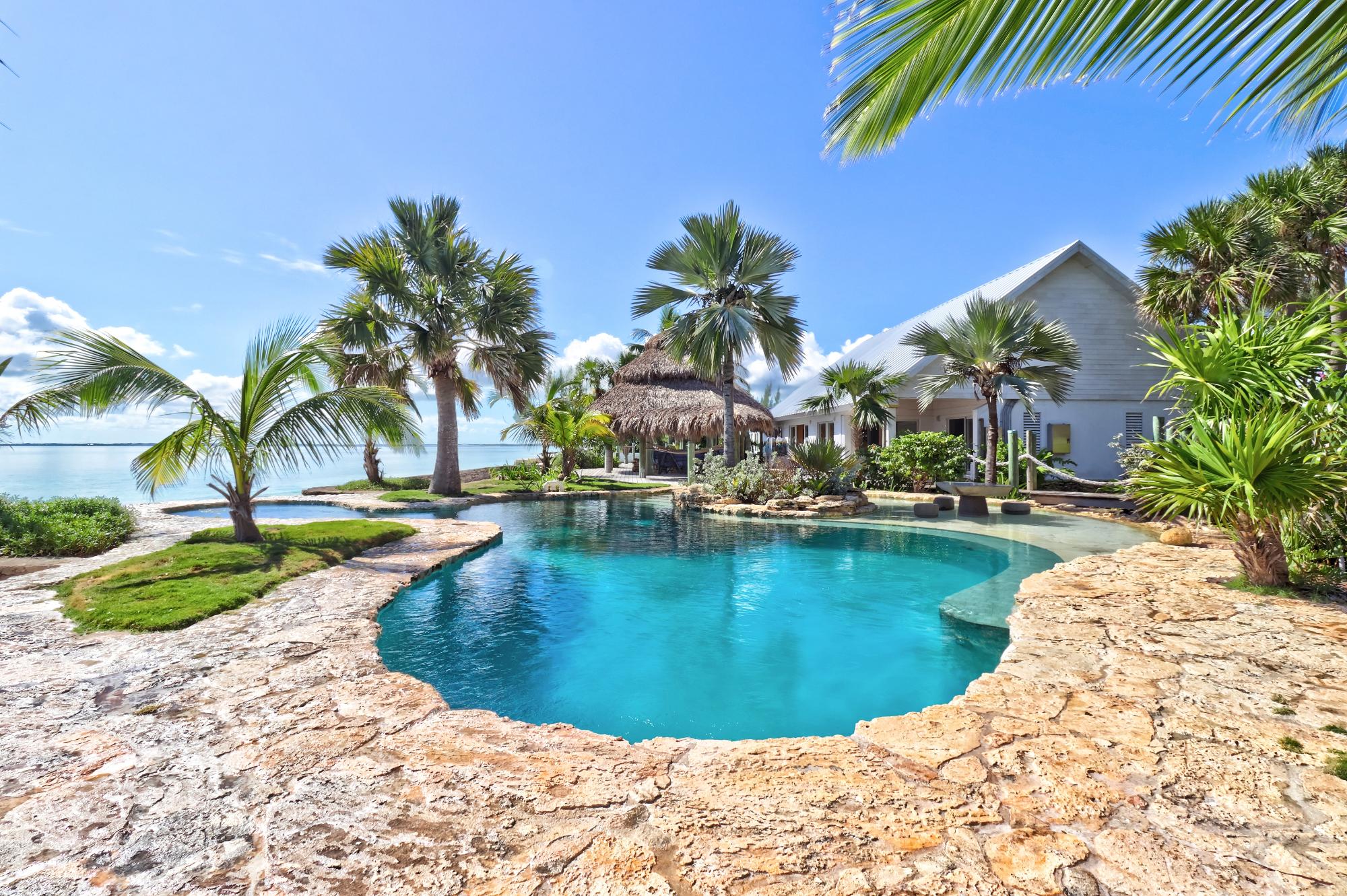 WINDWARD BEACH ESTATES