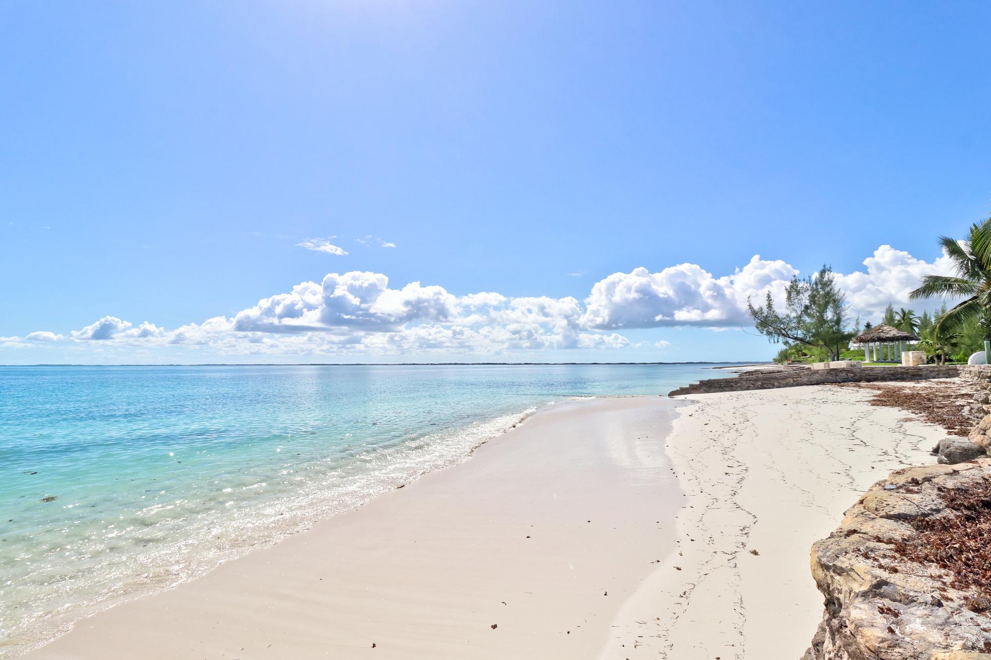 WINDWARD BEACH ESTATES