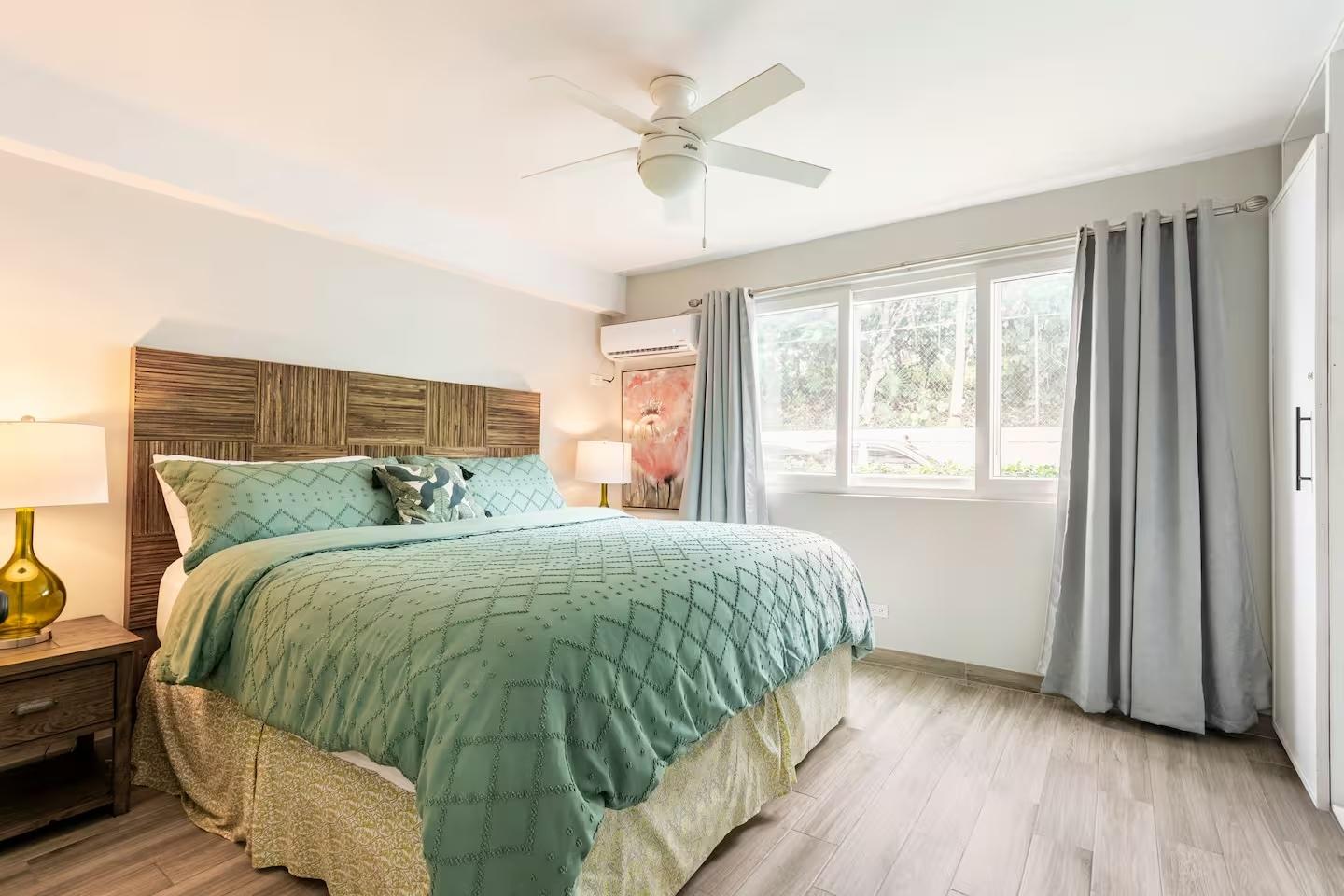 GROSVENOR COURT Unit: 19