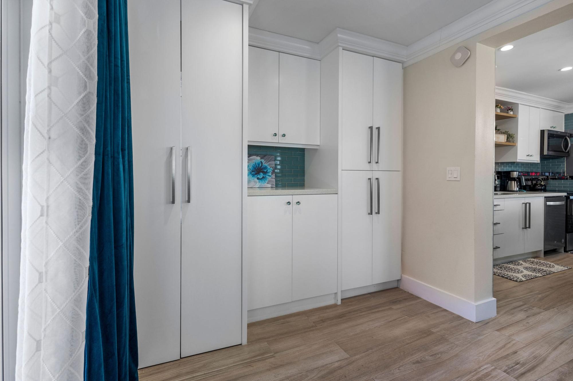 HILLVIEW TERRACE Unit: 1