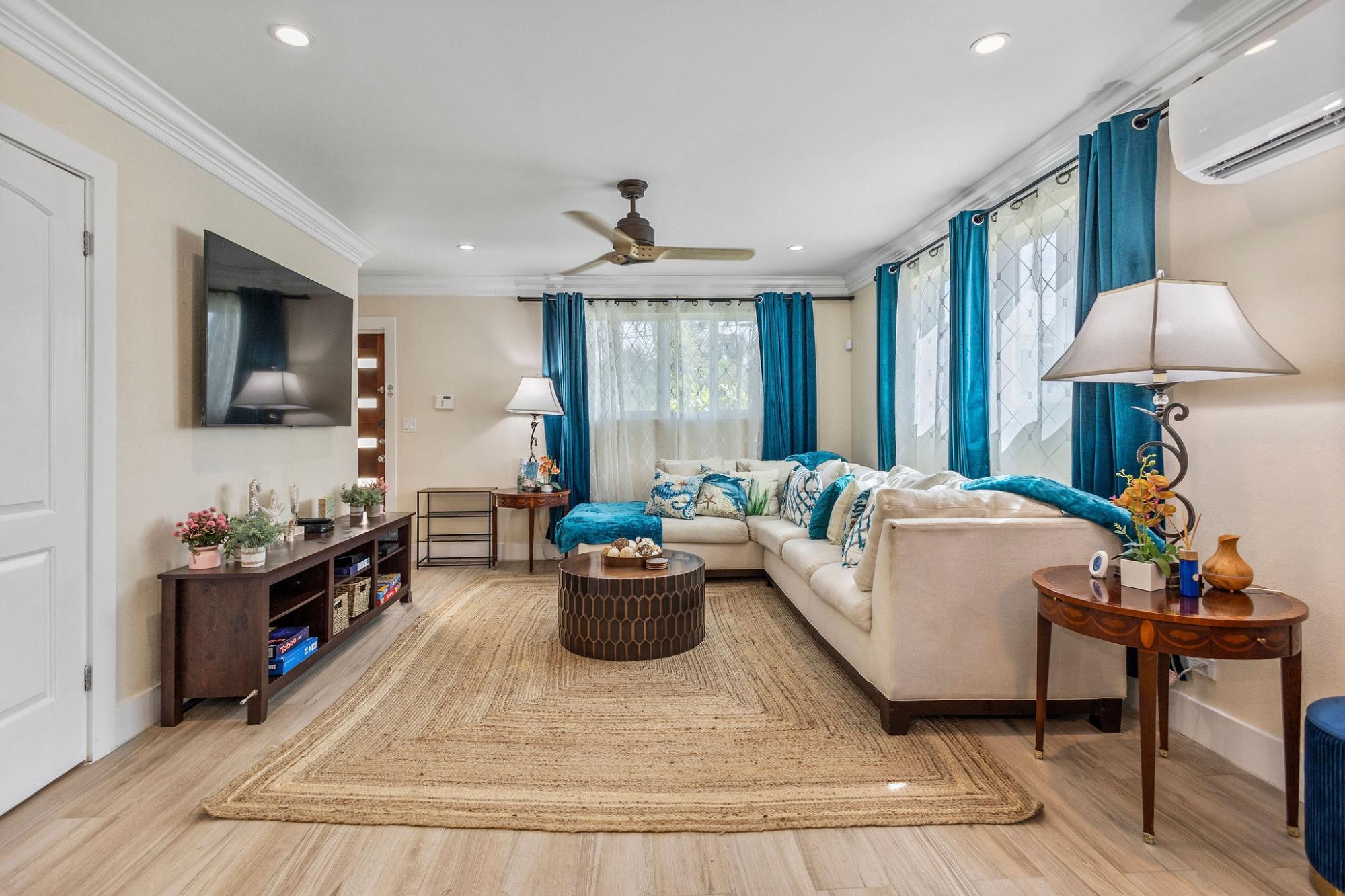 HILLVIEW TERRACE Unit: 1