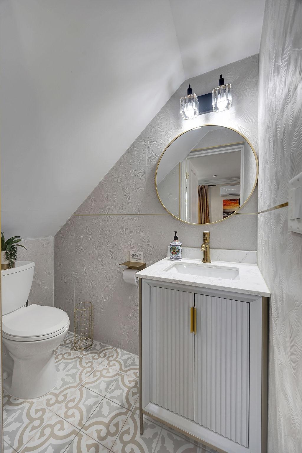 HILLVIEW TERRACE Unit: 4