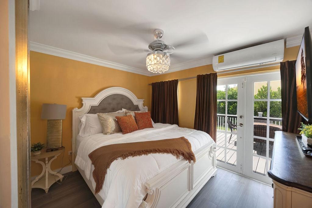 HILLVIEW TERRACE Unit: 4