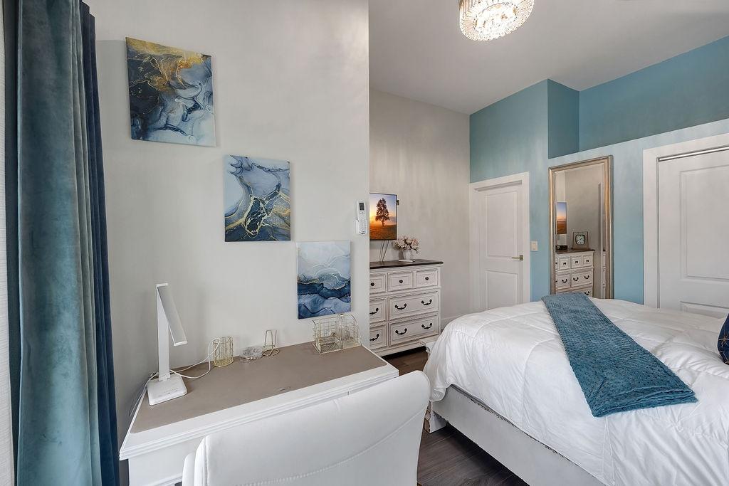 HILLVIEW TERRACE Unit: 4