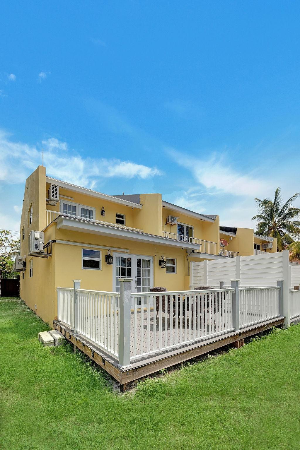 HILLVIEW TERRACE Unit: 4