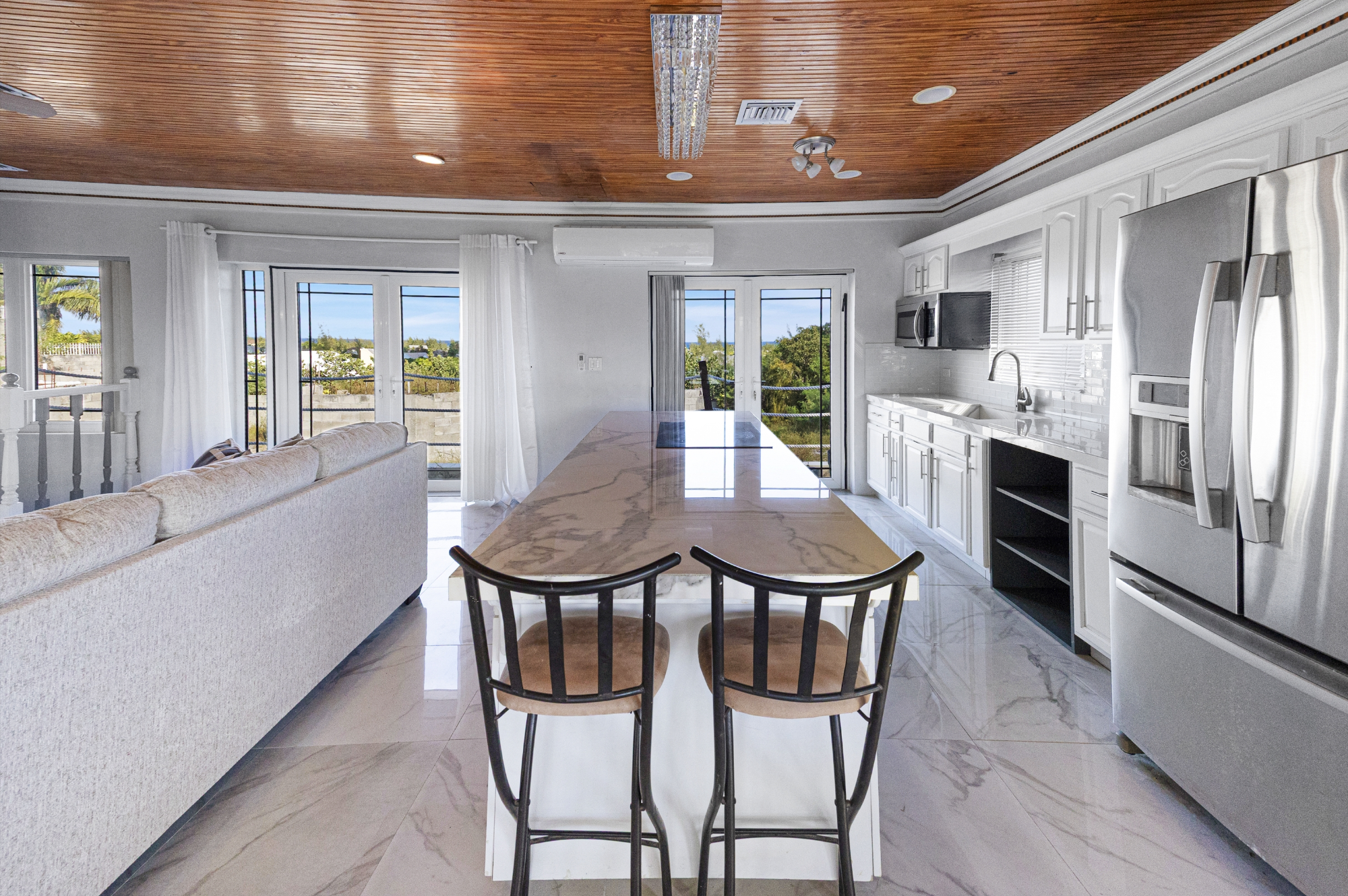 OCEANVIEW DRIVE Unit: 14B