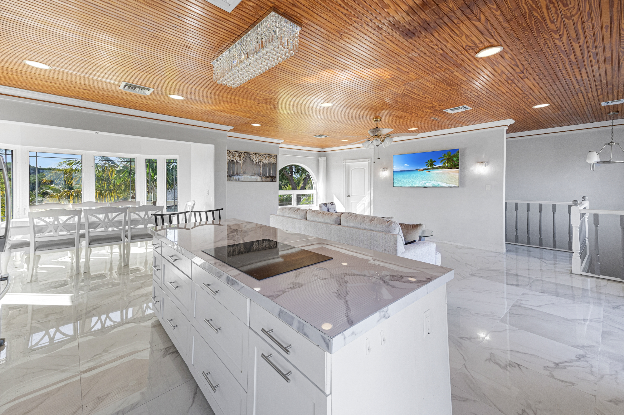 OCEANVIEW DRIVE Unit: 14B