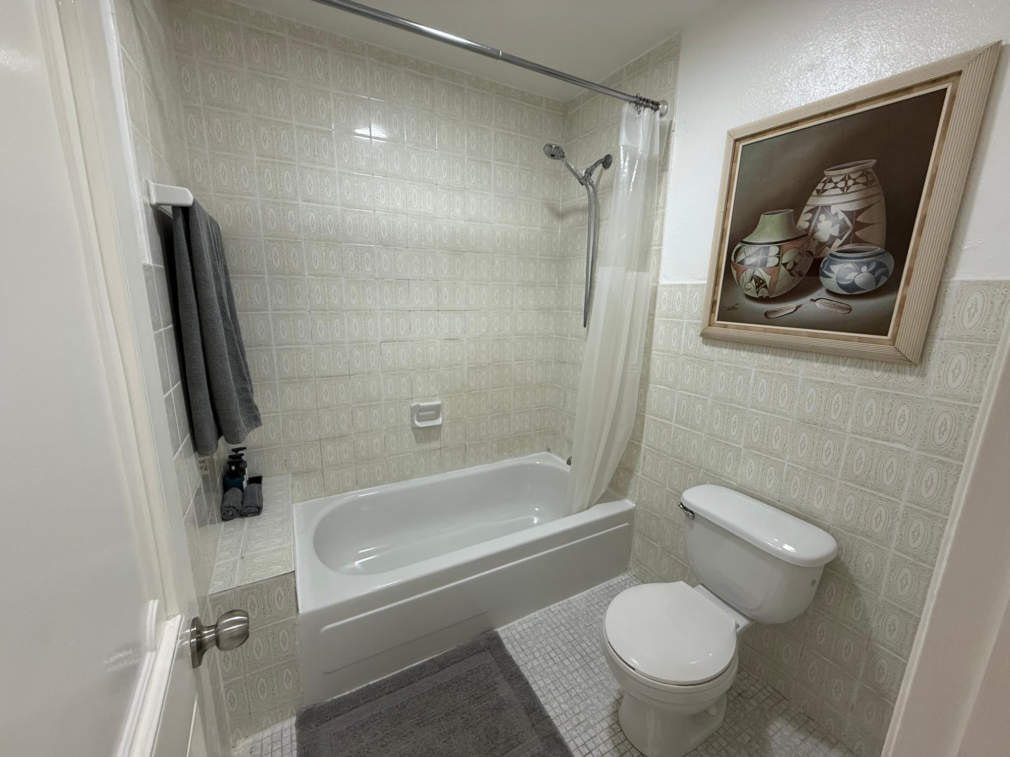 #7 BAYVIEW VILLAS Unit: 7