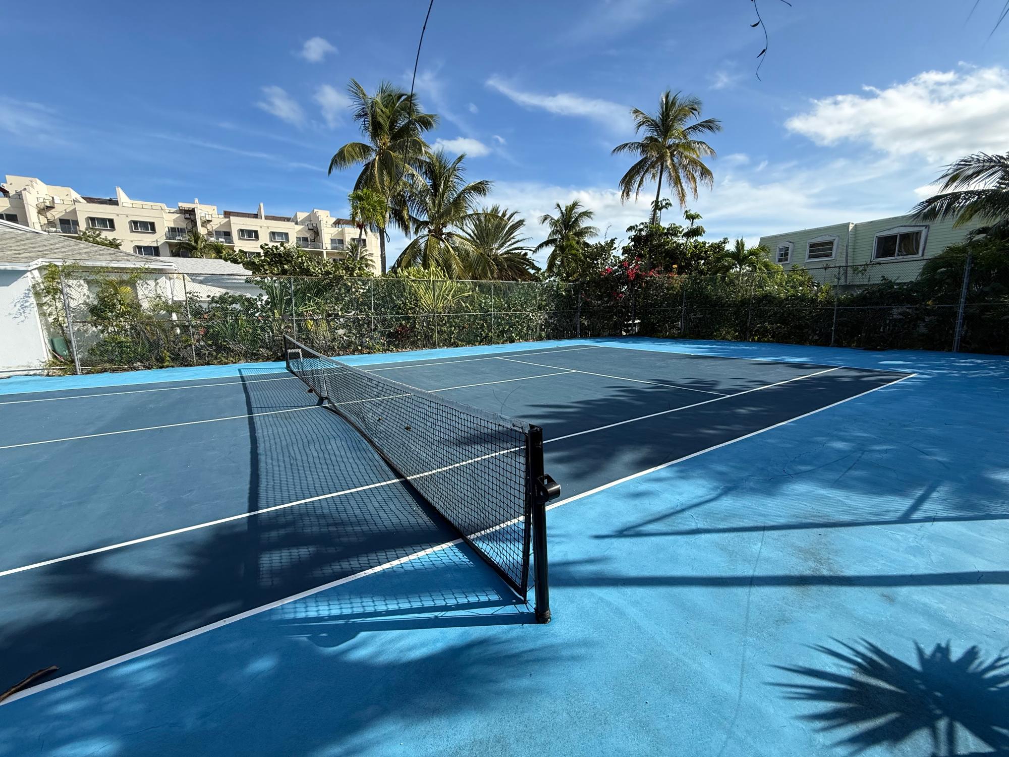 #7 BAYVIEW VILLAS Unit: 7