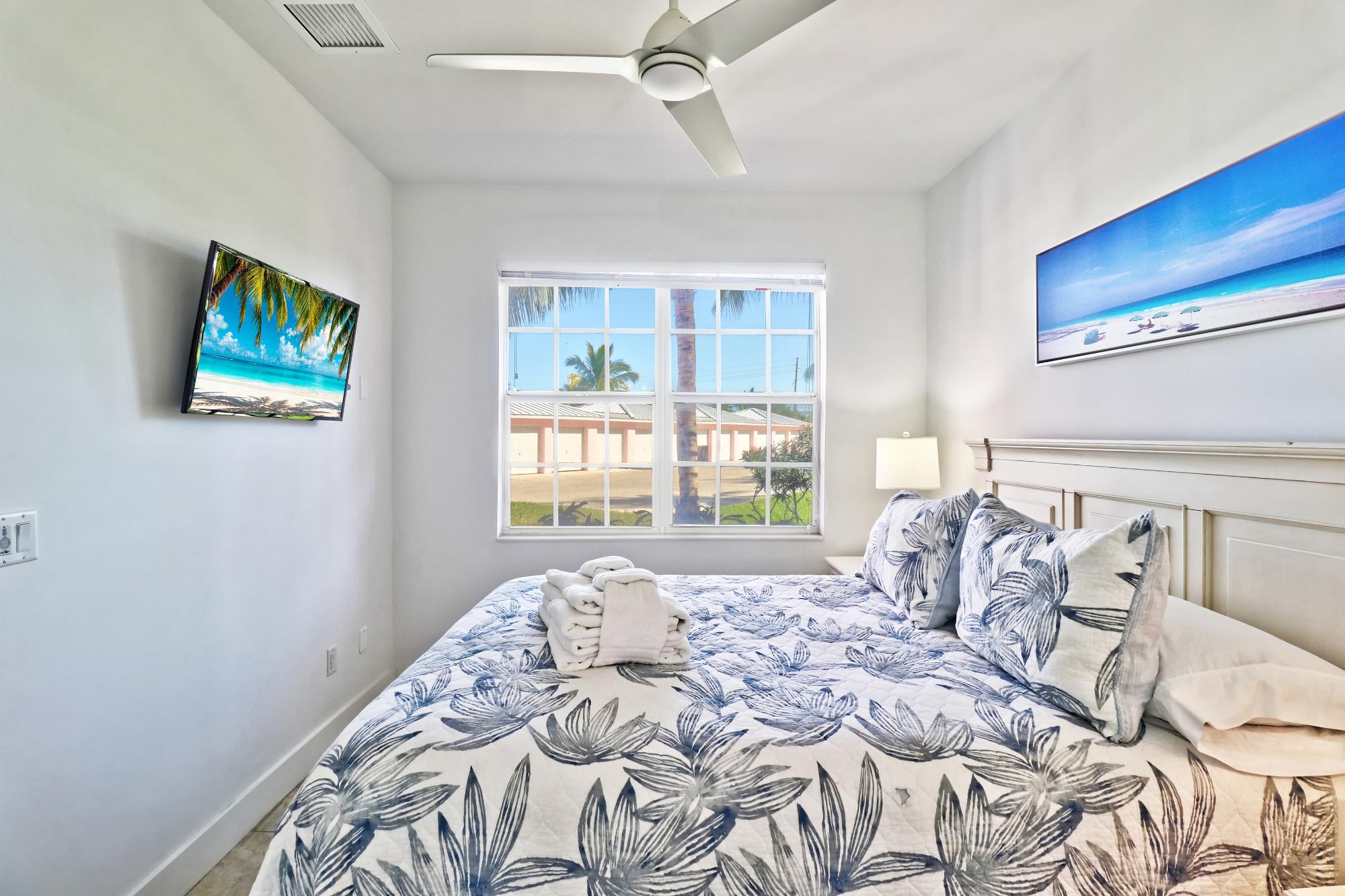 BAHAMA BEACH CLUB Unit: 2083