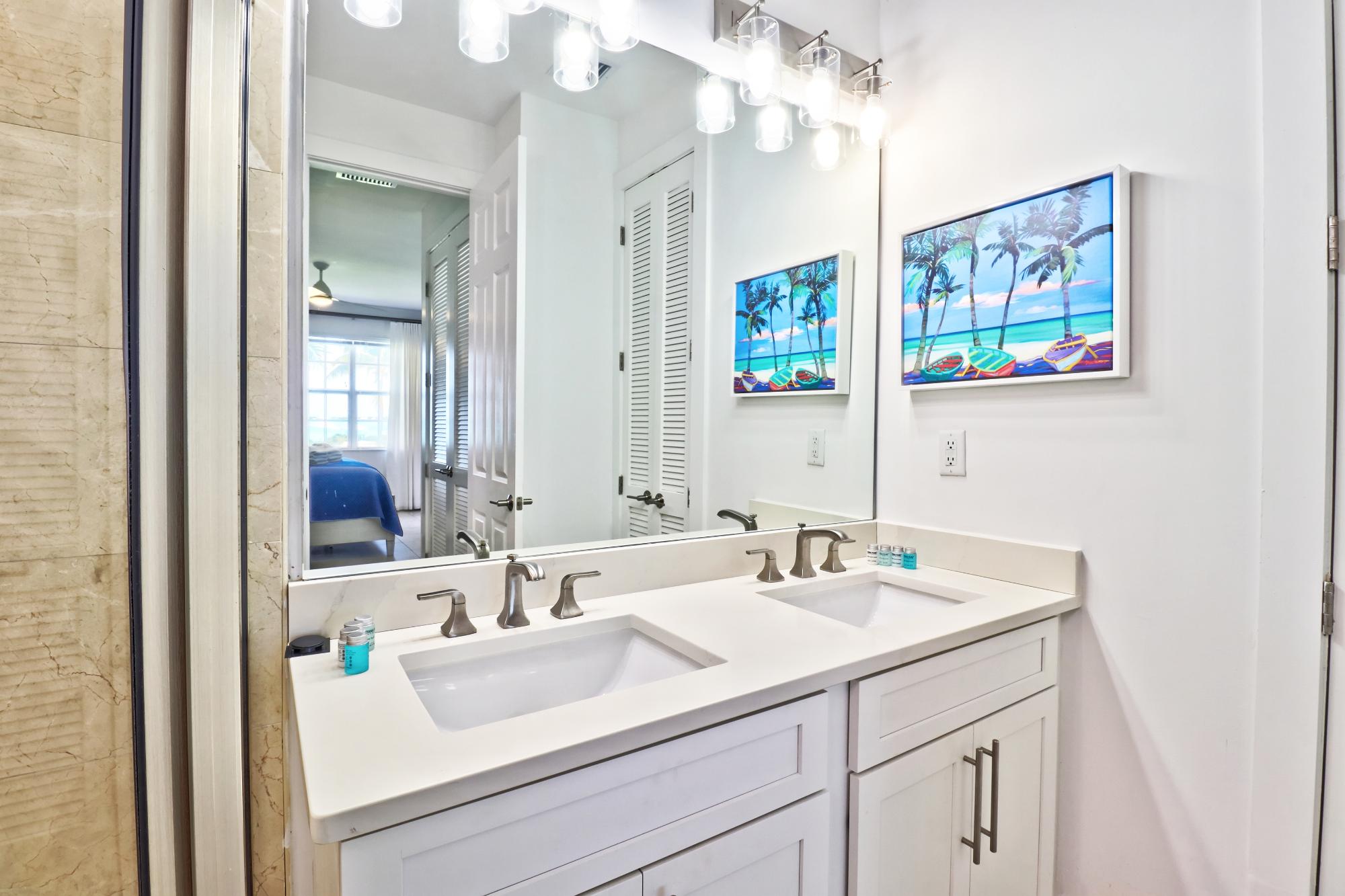 BAHAMA BEACH CLUB Unit: 2083