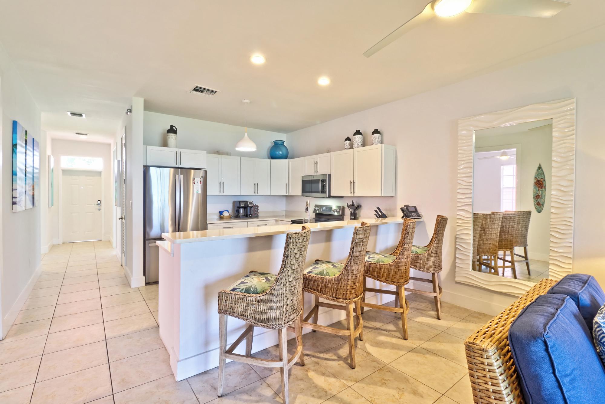 BAHAMA BEACH CLUB Unit: 2083