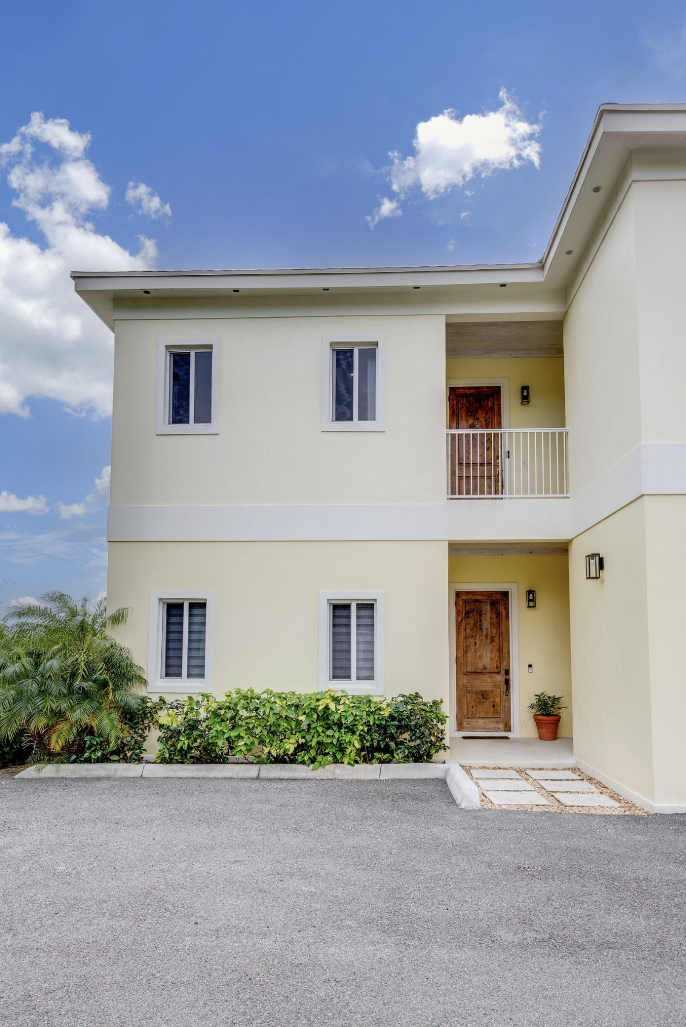 MARBELLA SHORES Unit: 3