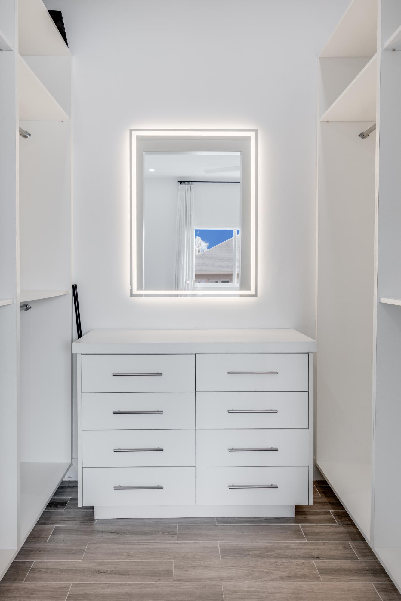 MARBELLA SHORES Unit: 3