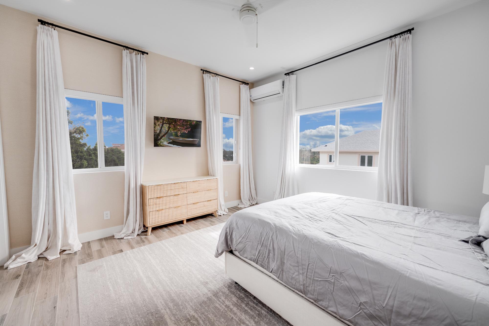 MARBELLA SHORES Unit: 3