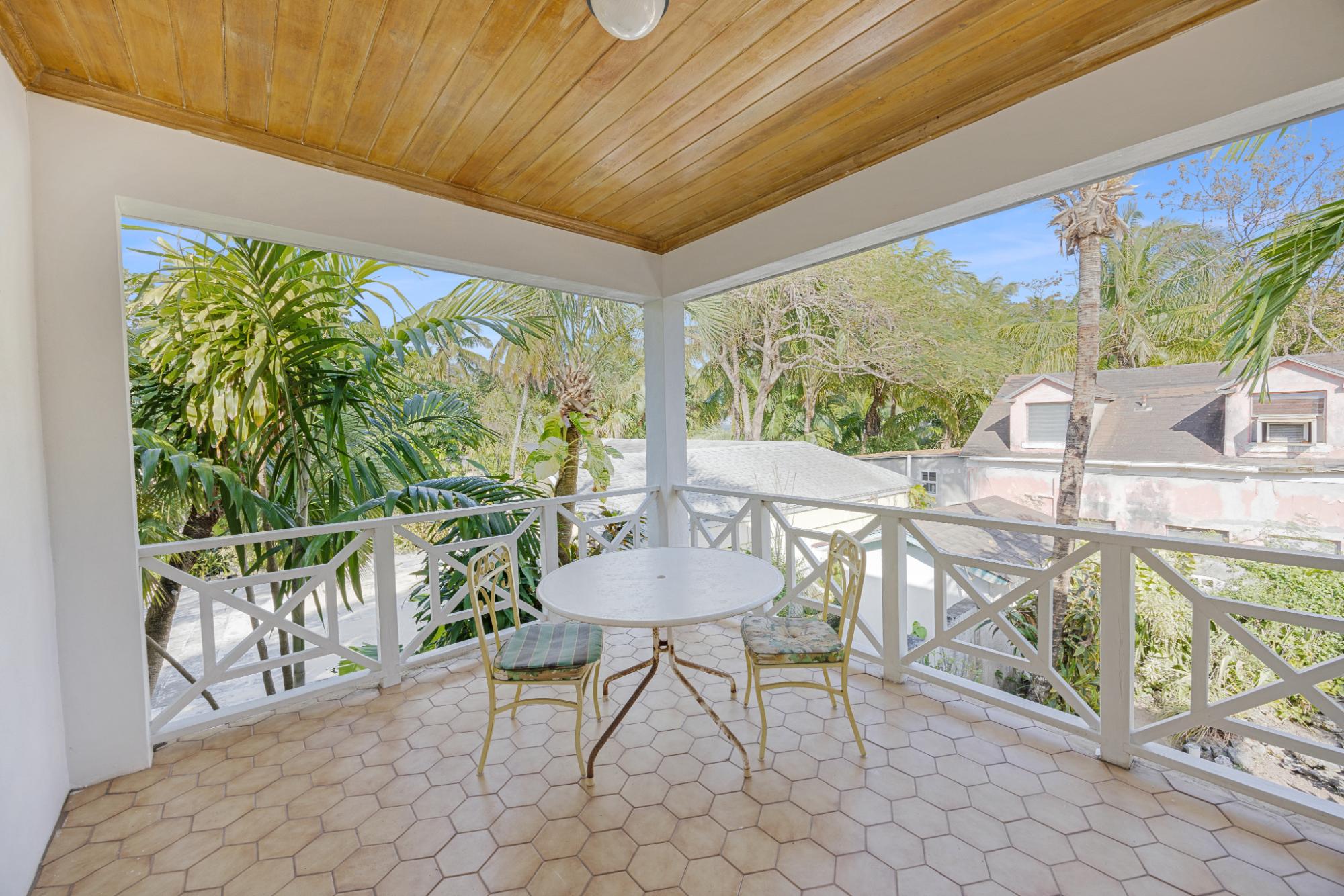 ETON AVENUE Unit: 18