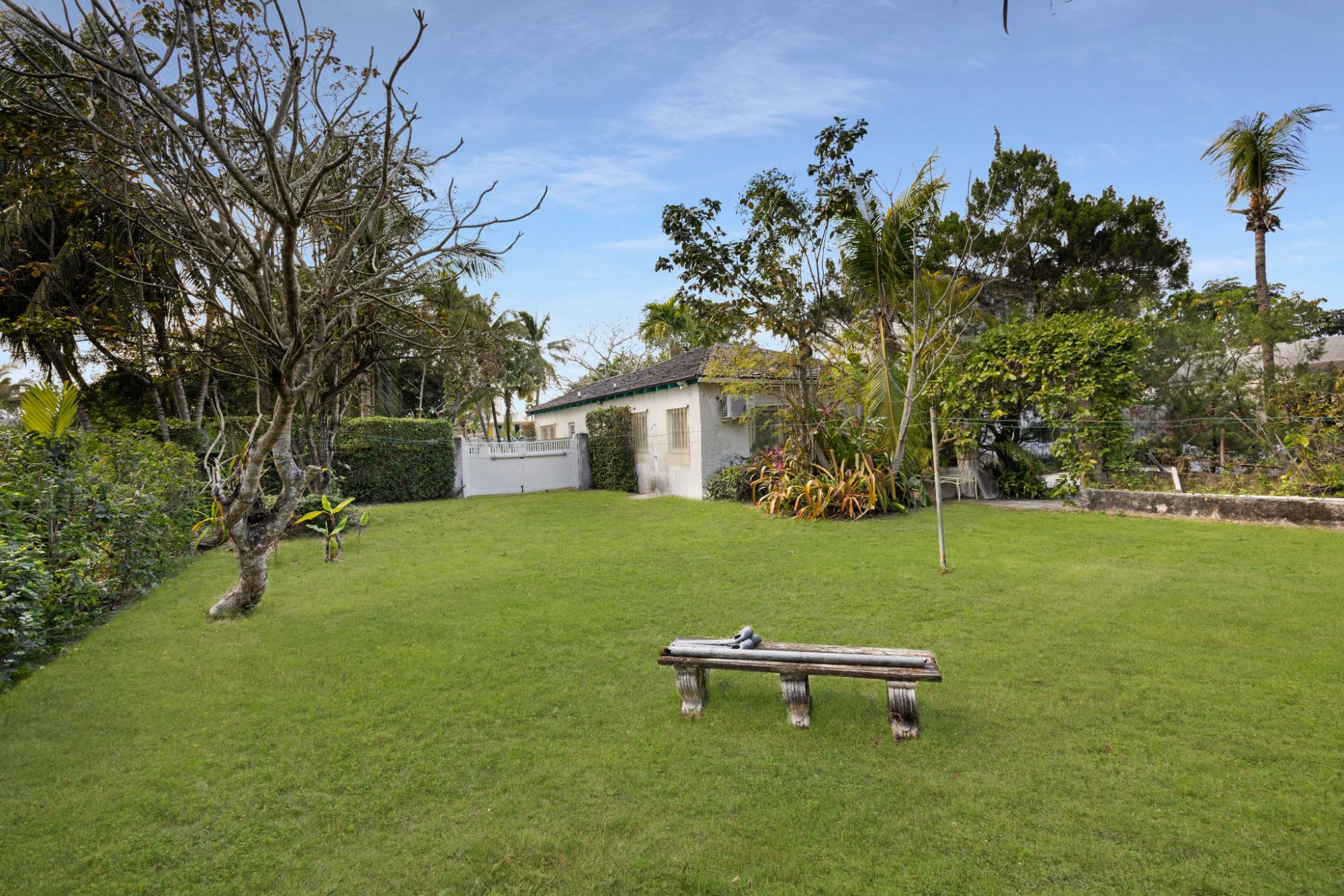 ETON AVENUE Unit: 18