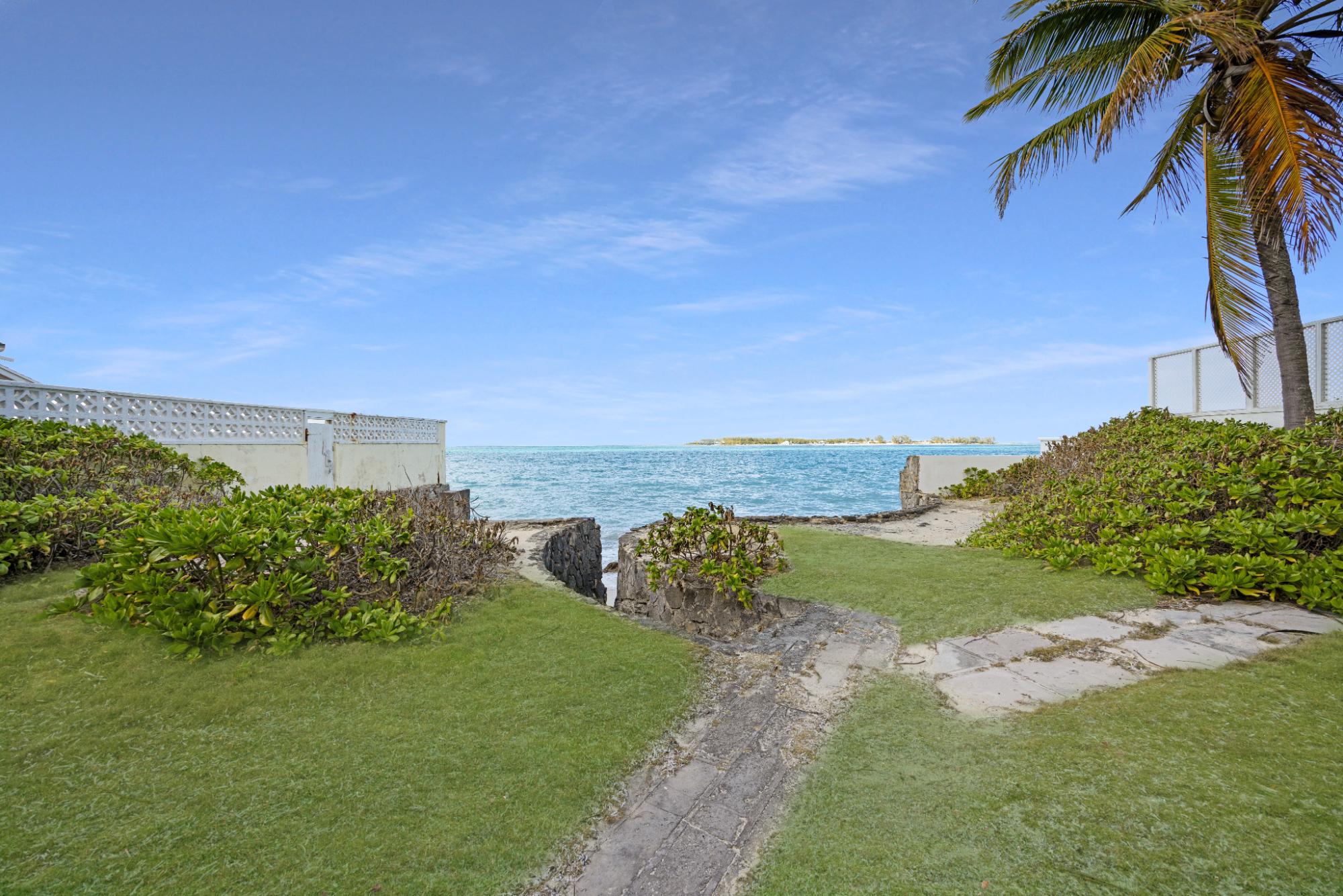 ETON AVENUE Unit: 18