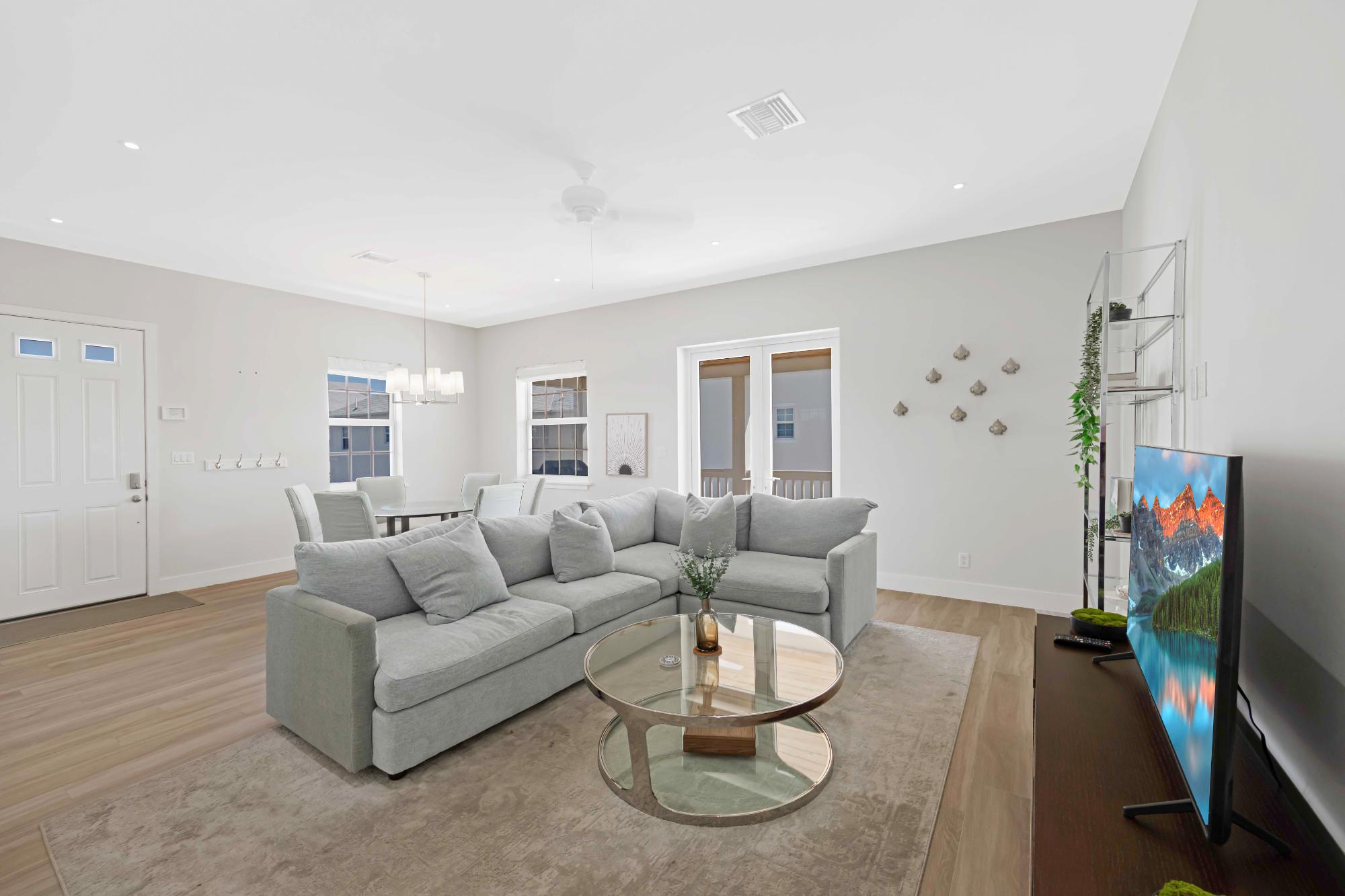 GALLEON BAY Unit: 16