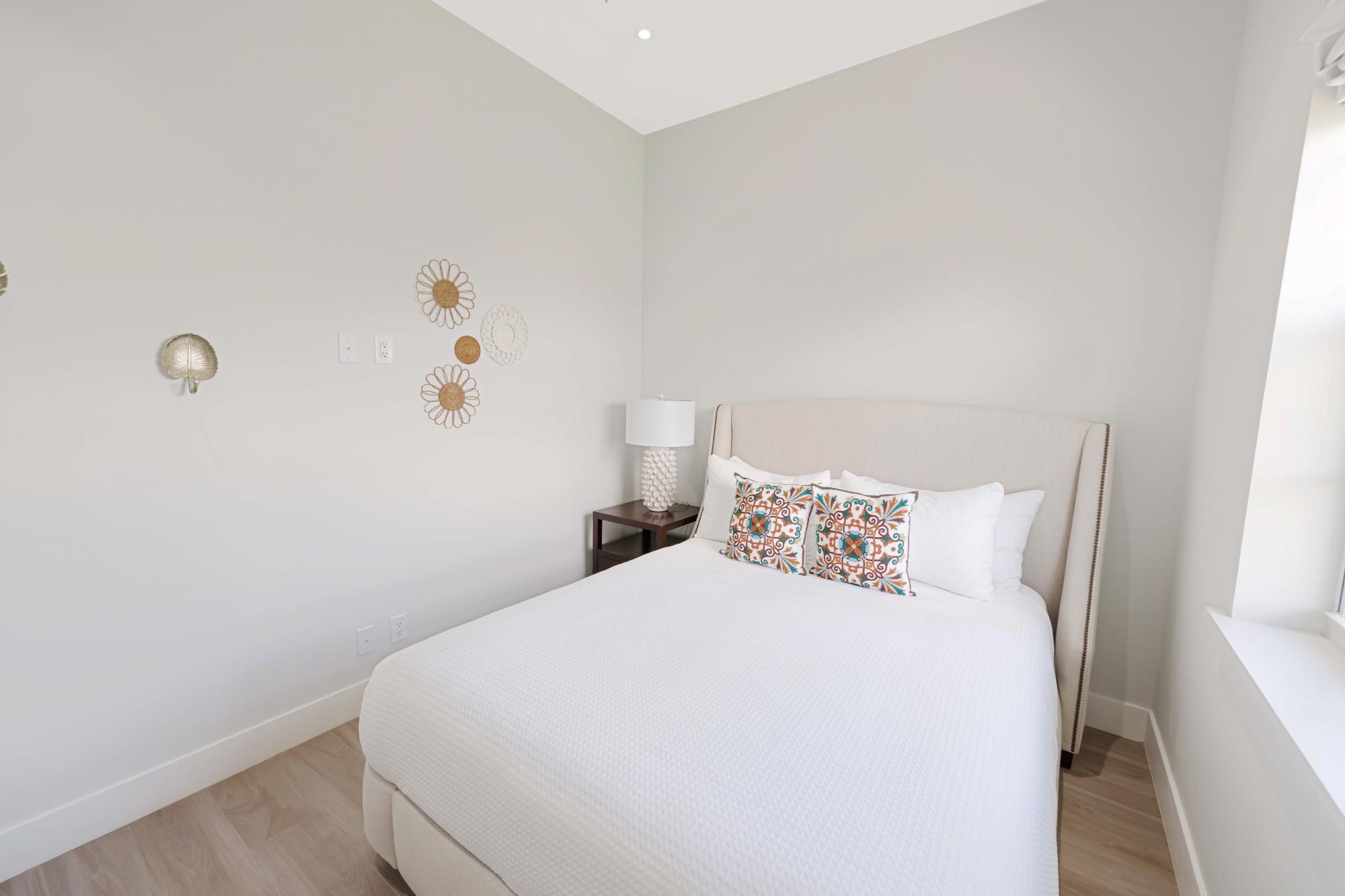 GALLEON BAY Unit: 16