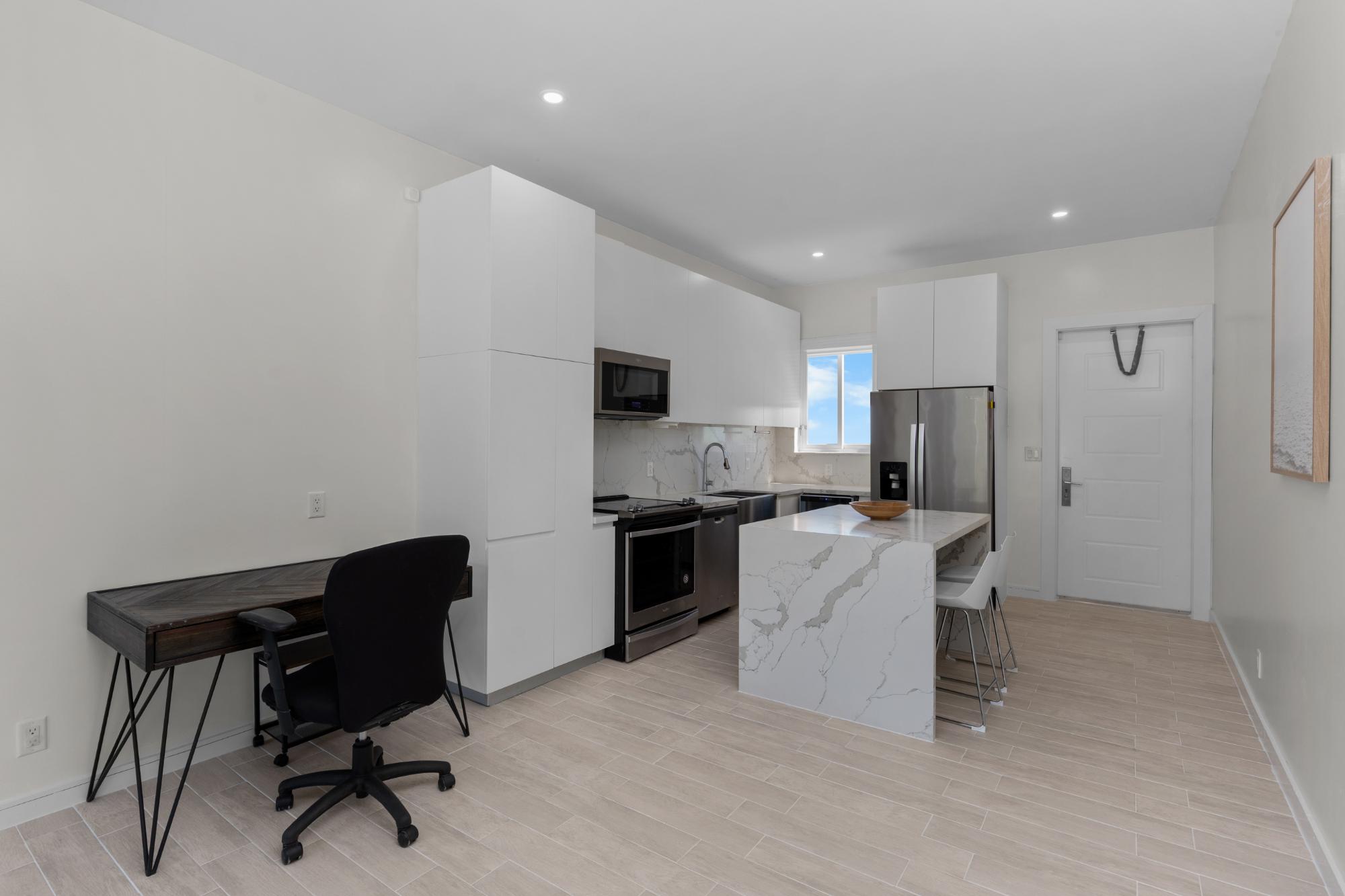 MIRAMAR WEST Unit: 17