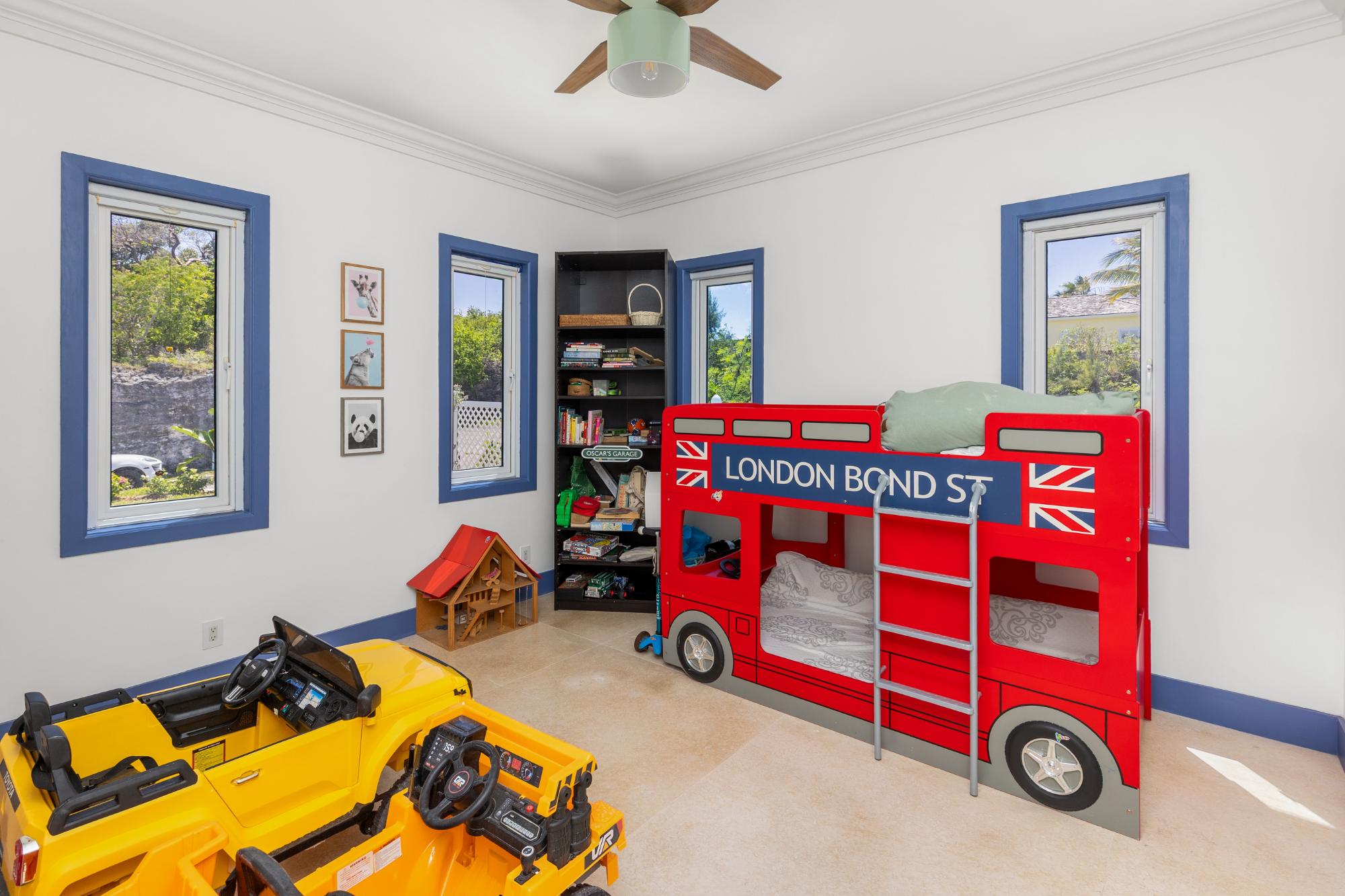 SAFFRON HILL SUBDIVISION Unit: Lot 9