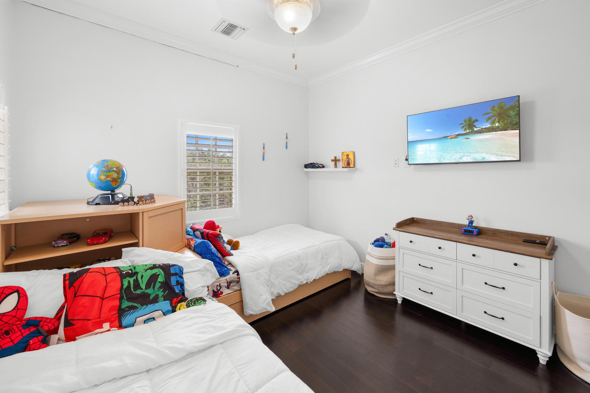 BALMORAL Unit: 90