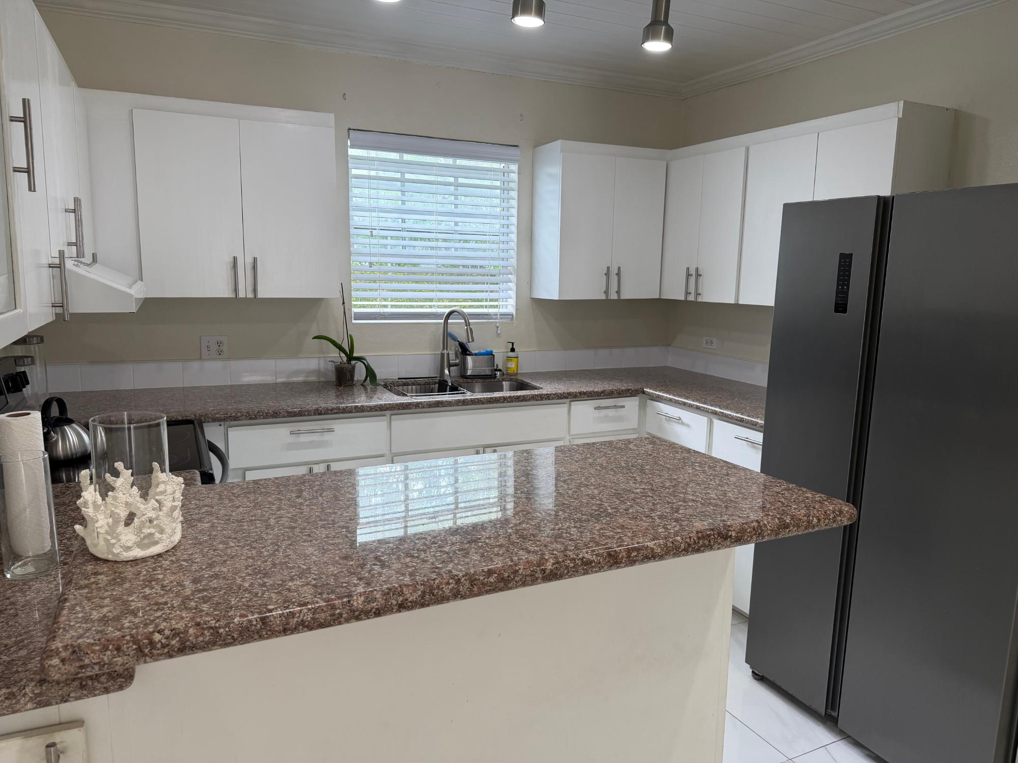 SEA VIEW DRIVE Unit: 19