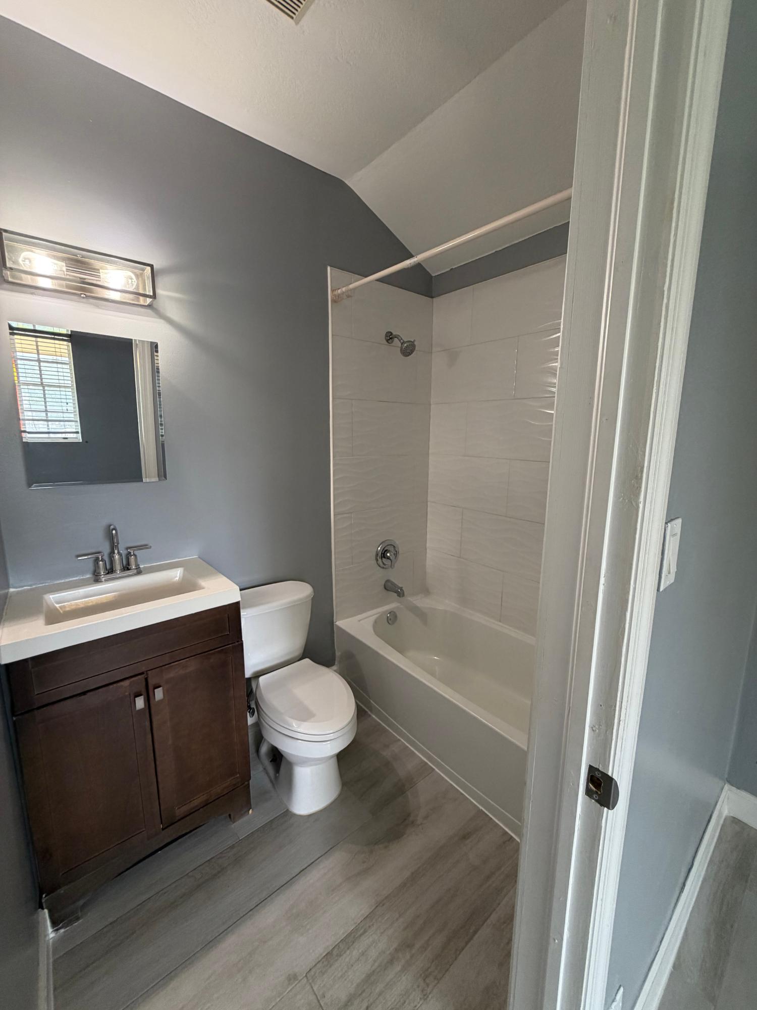 SEA VIEW DRIVE Unit: 19